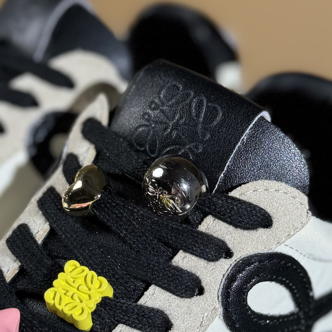 250 罗意威Loewe Ballet Runner 1.0 Sneakers 芭蕾舞2.0系列阿甘复古风德训薄底百搭休闲运动鞋