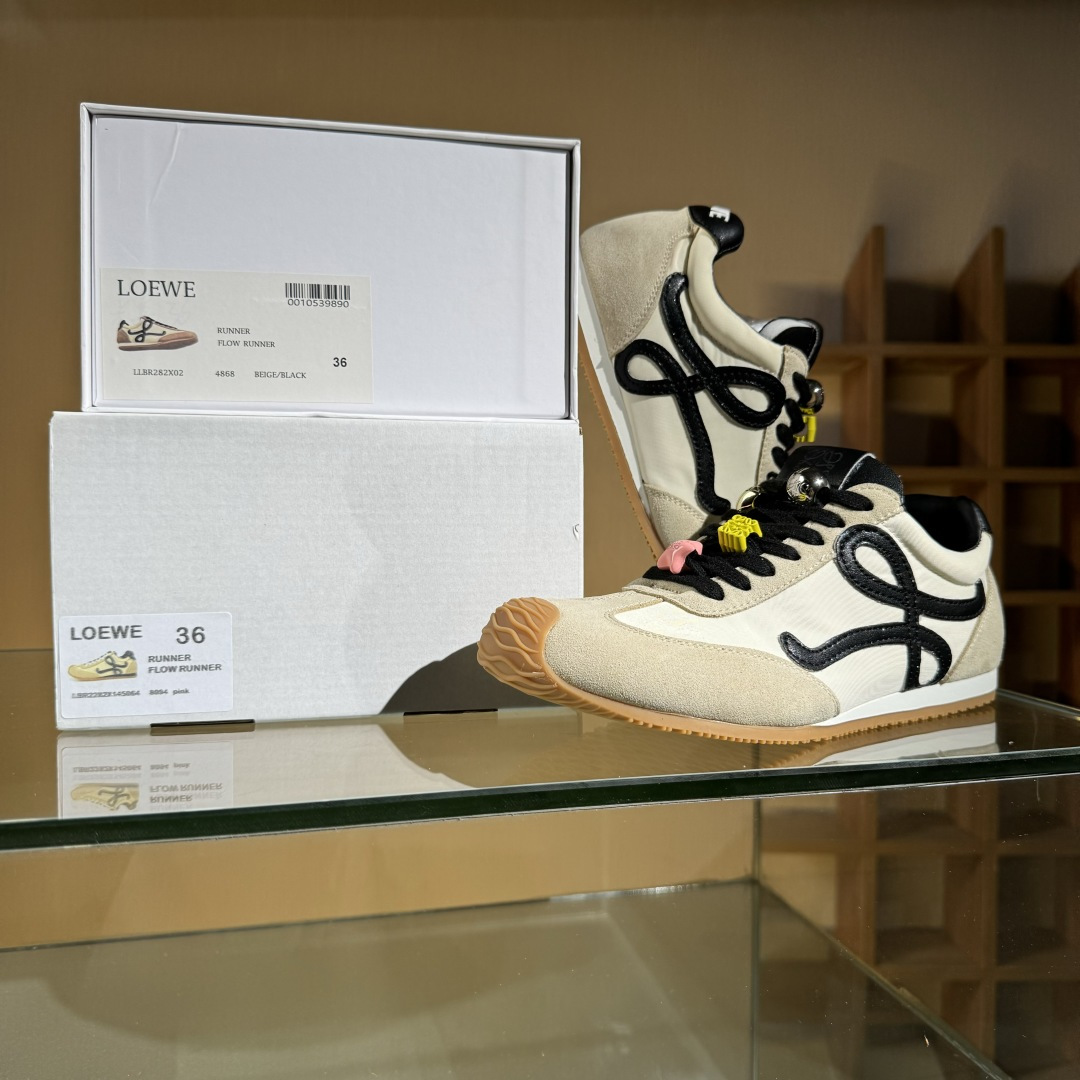 250 罗意威Loewe Ballet Runner 1.0 Sneakers 芭蕾舞2.0系列阿甘复古风德训薄底百搭休闲运动鞋