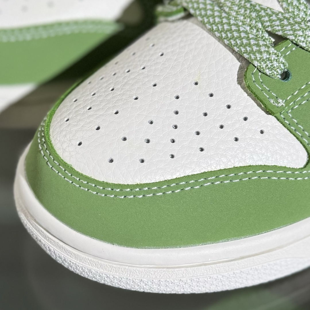 280 Nike SB Dunk Low 白棕双勾斯图西 周年高端定制 低帮休闲板鞋 LW1818-120