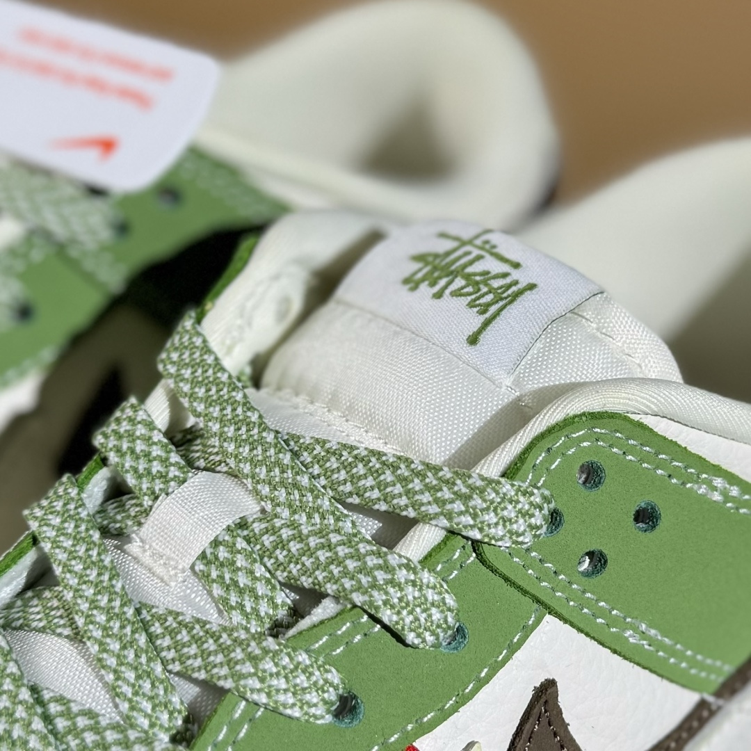 280 Nike SB Dunk Low 白棕双勾斯图西 周年高端定制 低帮休闲板鞋 LW1818-120