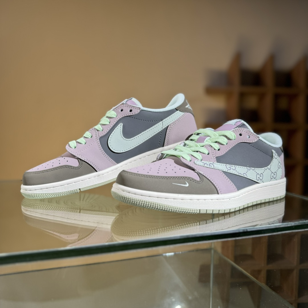 260 Travis Scott x Nike Air Jordan 1 Low x GUCCI Air Jordan 1 Low 反转棕紫小勾倒钩 XD0798-305