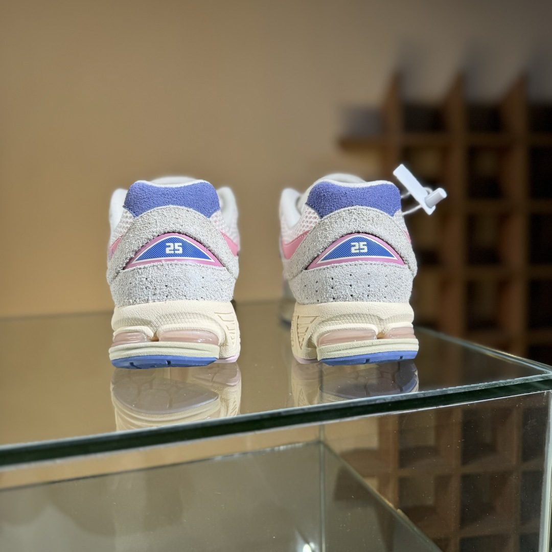 230 X版 New Balance 2002系列 复古休闲跑步鞋 M2002RHE