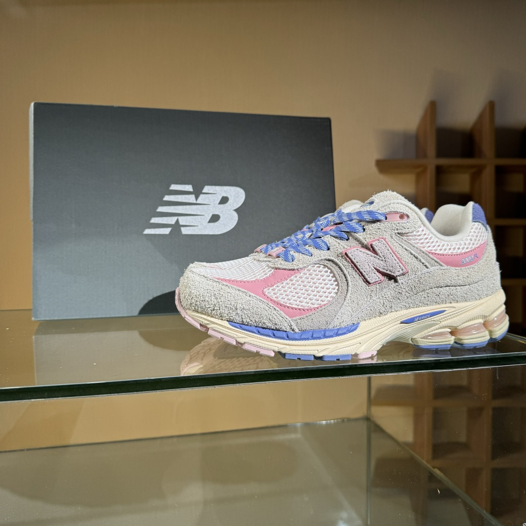 230 X版 New Balance 2002系列 复古休闲跑步鞋 M2002RHE