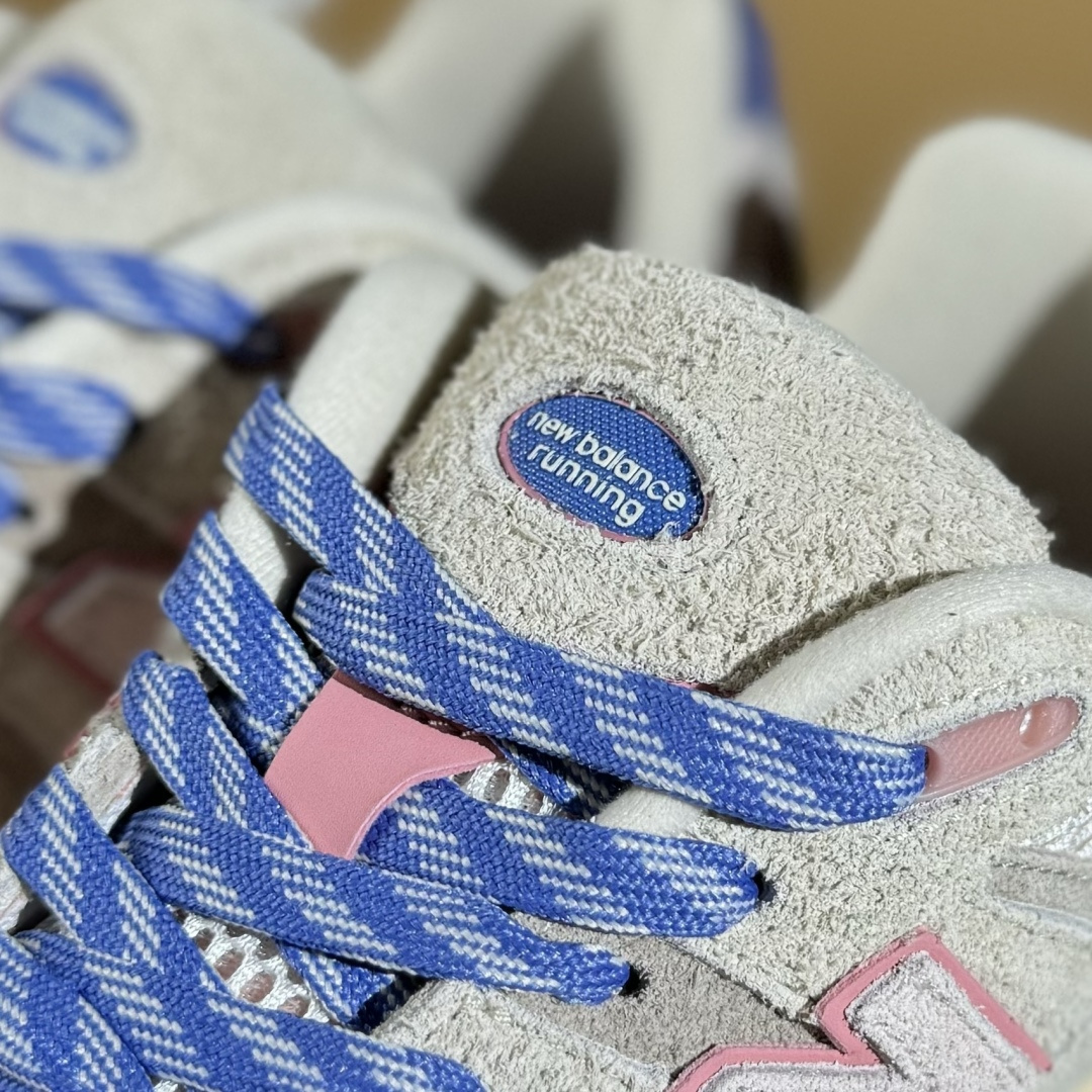 230 X版 New Balance 2002系列 复古休闲跑步鞋 M2002RHE