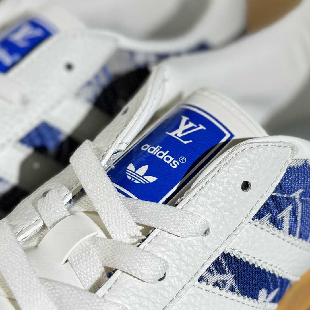 200 Adidas三叶草SAMBA OG x Louis Vuitton 白蓝 休闲板鞋 SC9207-732