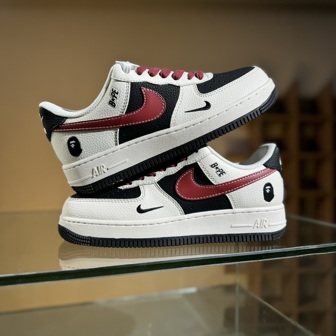 260 Nike Air Force 1'07 Low Bape联名 米黑拼接酒红 空军一号低帮休闲板鞋 QW5836-007