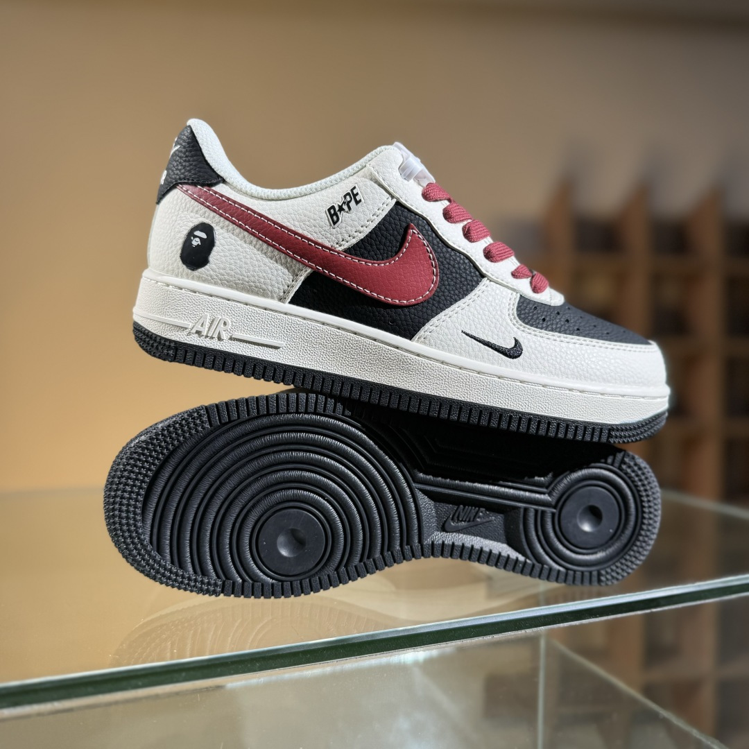 260 Nike Air Force 1'07 Low Bape联名 米黑拼接酒红 空军一号低帮休闲板鞋 QW5836-007