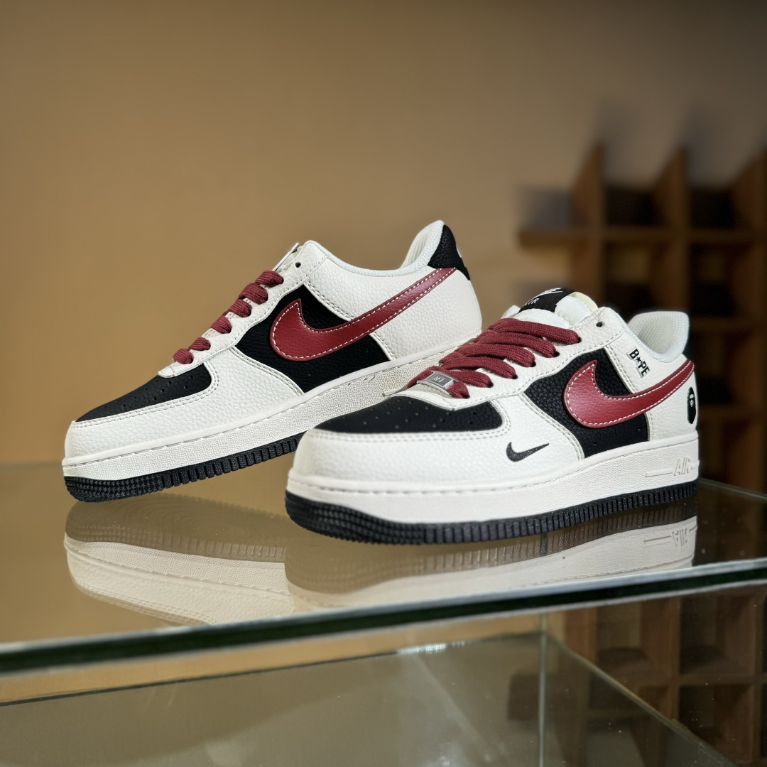 260 Nike Air Force 1'07 Low Bape联名 米黑拼接酒红 空军一号低帮休闲板鞋 QW5836-007