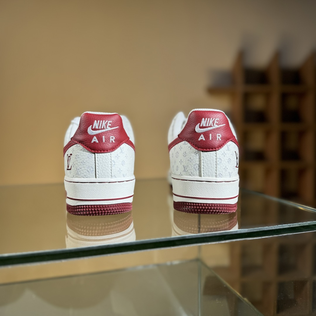 260 Nike Air Force 1'07 Low LV联名 白红 空军一号低帮休闲板鞋 LW9279-015