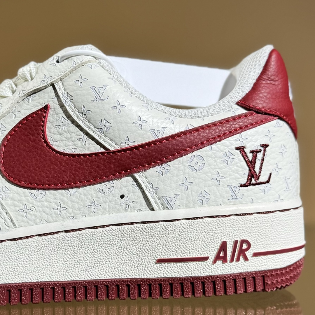260 Nike Air Force 1'07 Low LV联名 白红 空军一号低帮休闲板鞋 LW9279-015