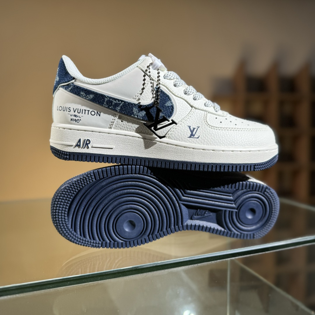 260 Nike Air Force 1'07 Low LV联名 牛仔蓝勾 空军一号低帮休闲板鞋 SM6668-102