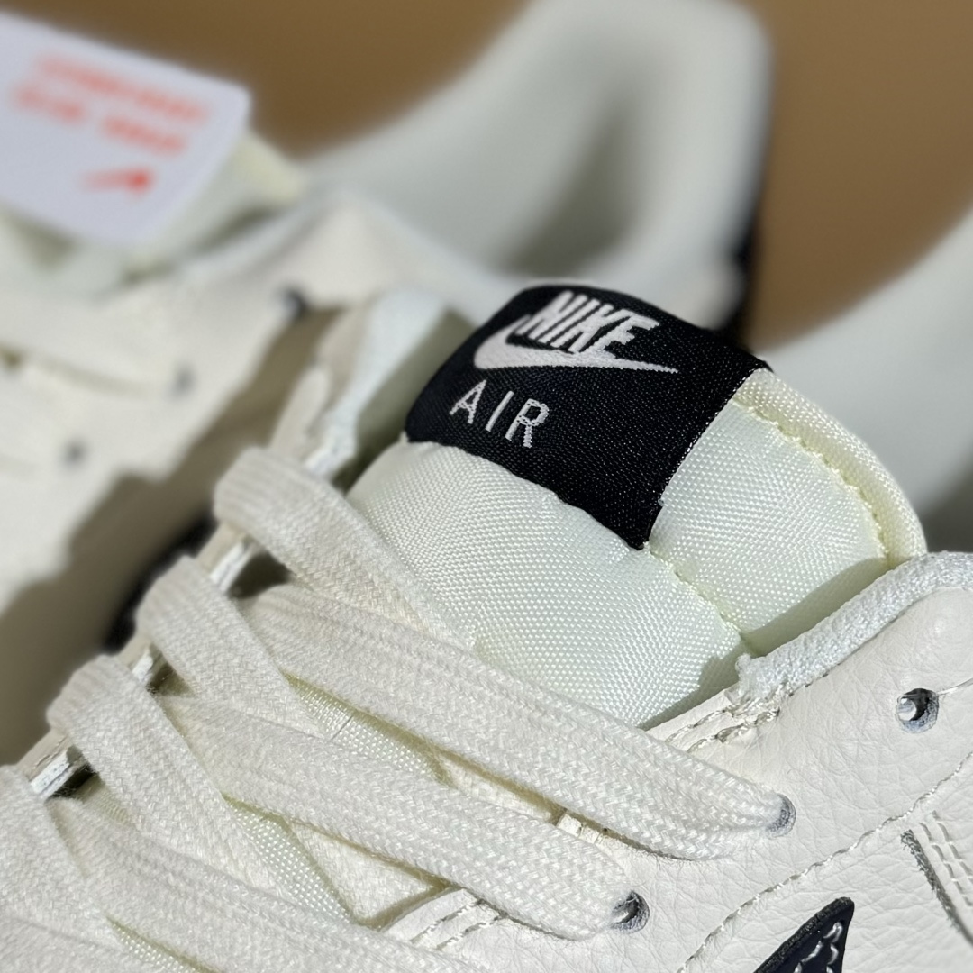 260 Nike Air Force 1'07 Low 古驰联名 鬼脸米蓝 空军一号低帮休闲板鞋 QW5836-006-Chinese UA Cheap High Quatity Brand Clothes Bags handbags Sneakers wholesale wholesaler seller from China Factory suppliers Fashion Clothing Shoes best Quality Beautiful Price 260 Nike Air Force 1'07 Low 古驰联名 鬼脸米蓝 空军一号低帮休闲板鞋 QW5836-006