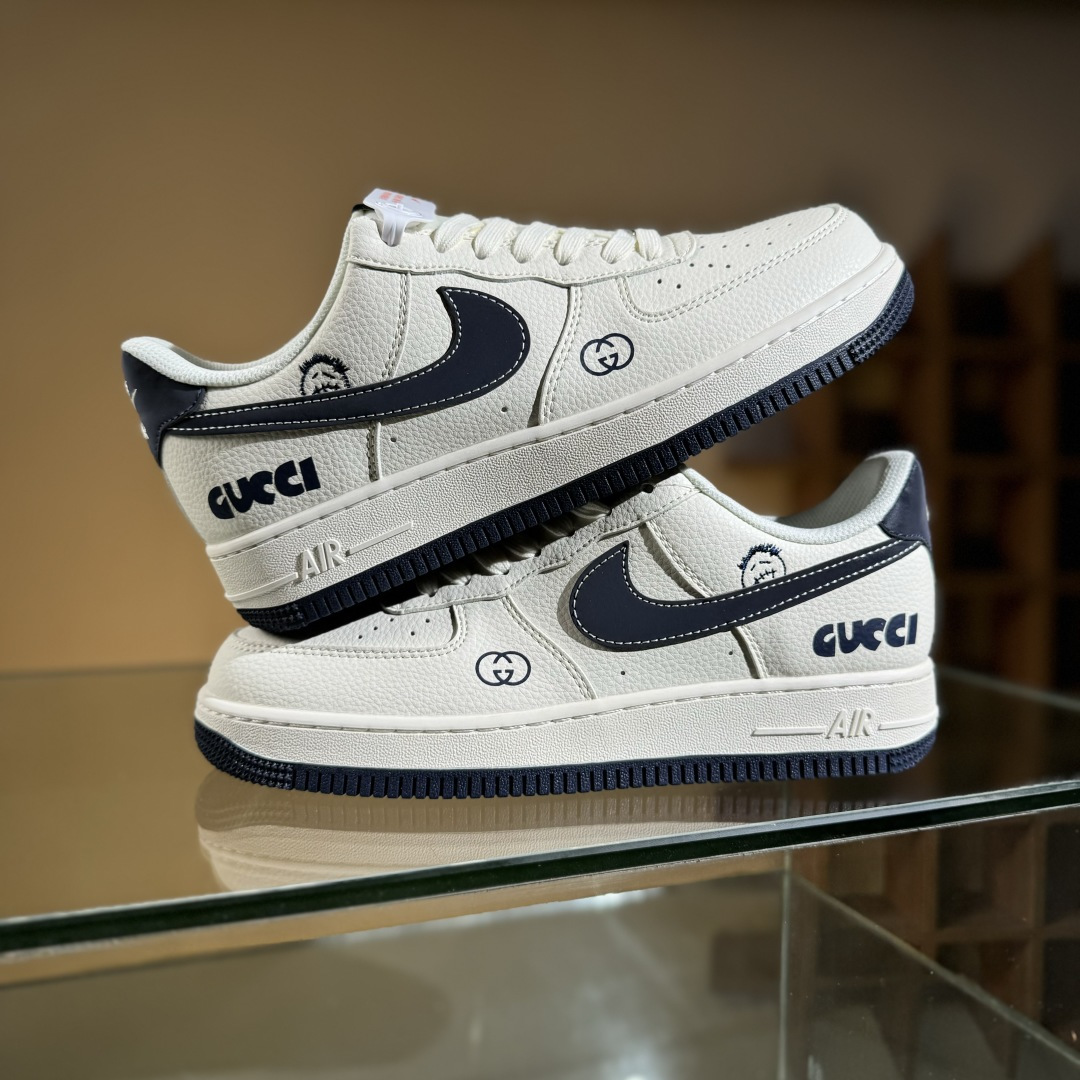 260 Nike Air Force 1'07 Low 古驰联名 鬼脸米蓝 空军一号低帮休闲板鞋 QW5836-006-Chinese UA Cheap High Quatity Brand Clothes Bags handbags Sneakers wholesale wholesaler seller from China Factory suppliers Fashion Clothing Shoes best Quality Beautiful Price 260 Nike Air Force 1'07 Low 古驰联名 鬼脸米蓝 空军一号低帮休闲板鞋 QW5836-006