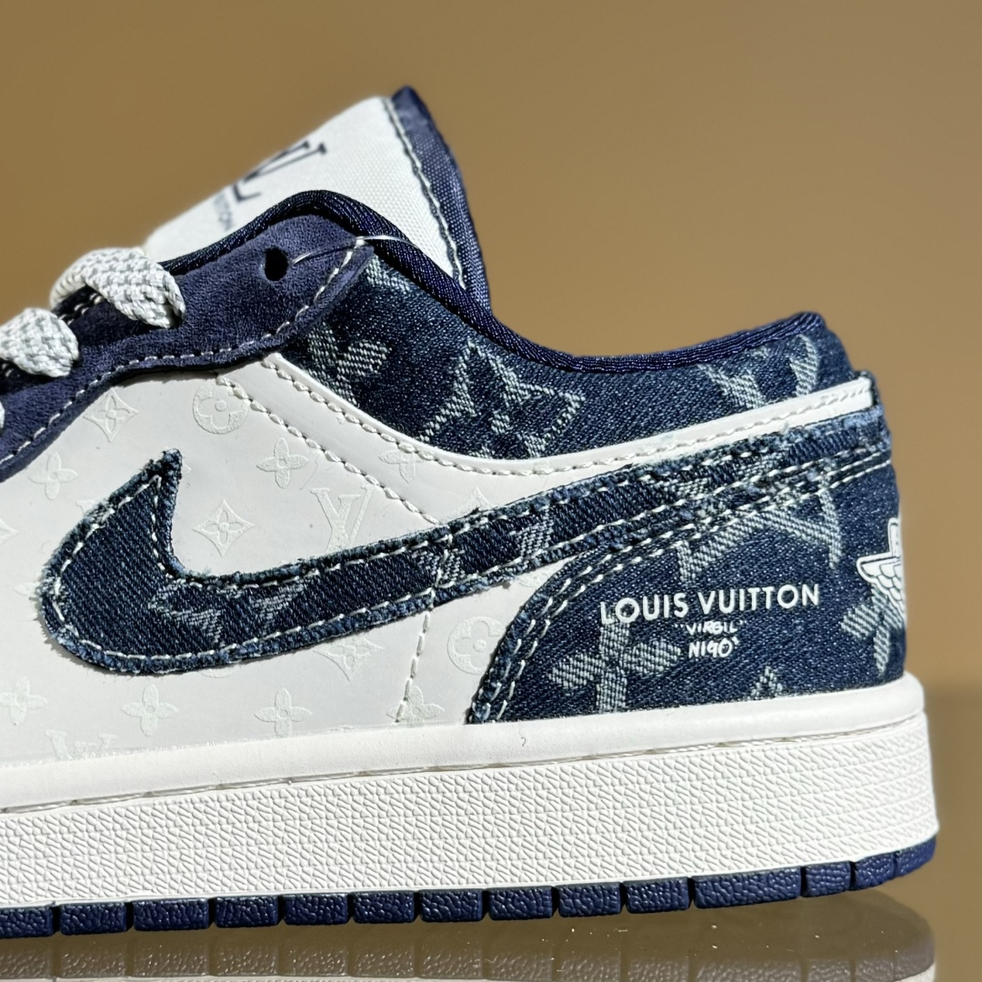 280 Nike SB Dunk Low LV联名 牛仔蓝 周年高端定制 低帮休闲板鞋 YX5066-368-Chinese UA Cheap High Quatity Brand Clothes Bags handbags Sneakers wholesale wholesaler seller from China Factory suppliers Fashion Clothing Shoes best Quality Beautiful Price 280 Nike SB Dunk Low LV联名 牛仔蓝 周年高端定制 低帮休闲板鞋 YX5066-368