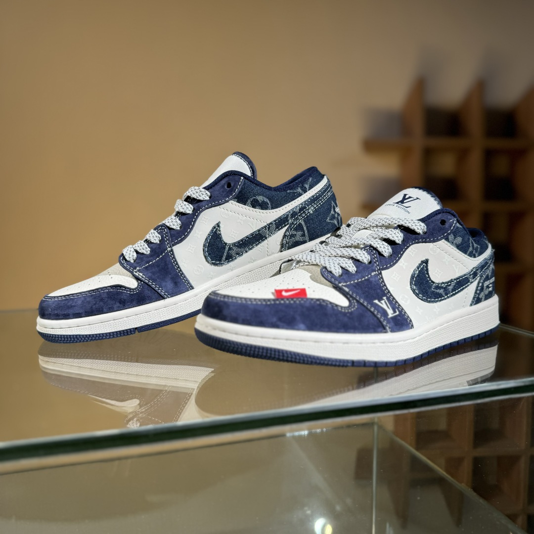 280 Nike SB Dunk Low LV联名 牛仔蓝 周年高端定制 低帮休闲板鞋 YX5066-368-Chinese UA Cheap High Quatity Brand Clothes Bags handbags Sneakers wholesale wholesaler seller from China Factory suppliers Fashion Clothing Shoes best Quality Beautiful Price 280 Nike SB Dunk Low LV联名 牛仔蓝 周年高端定制 低帮休闲板鞋 YX5066-368