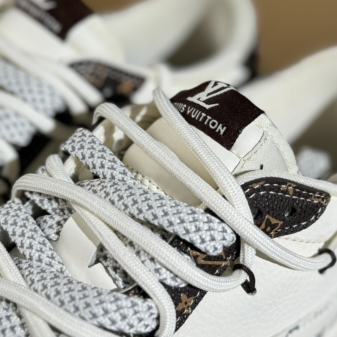 300 Travis Scott x Fragment Design x Air Jordan 1 Low OG SP AJ1 乔1 LV联名 米棕抽绳 低帮文化休闲板鞋 DM6868-101-Chinese UA Cheap High Quatity Brand Clothes Bags handbags Sneakers wholesale wholesaler seller from China Factory suppliers Fashion Clothing Shoes best Quality Beautiful Price 300 Travis Scott x Fragment Design x Air Jordan 1 Low OG SP AJ1 乔1 LV联名 米棕抽绳 低帮文化休闲板鞋 DM6868-101