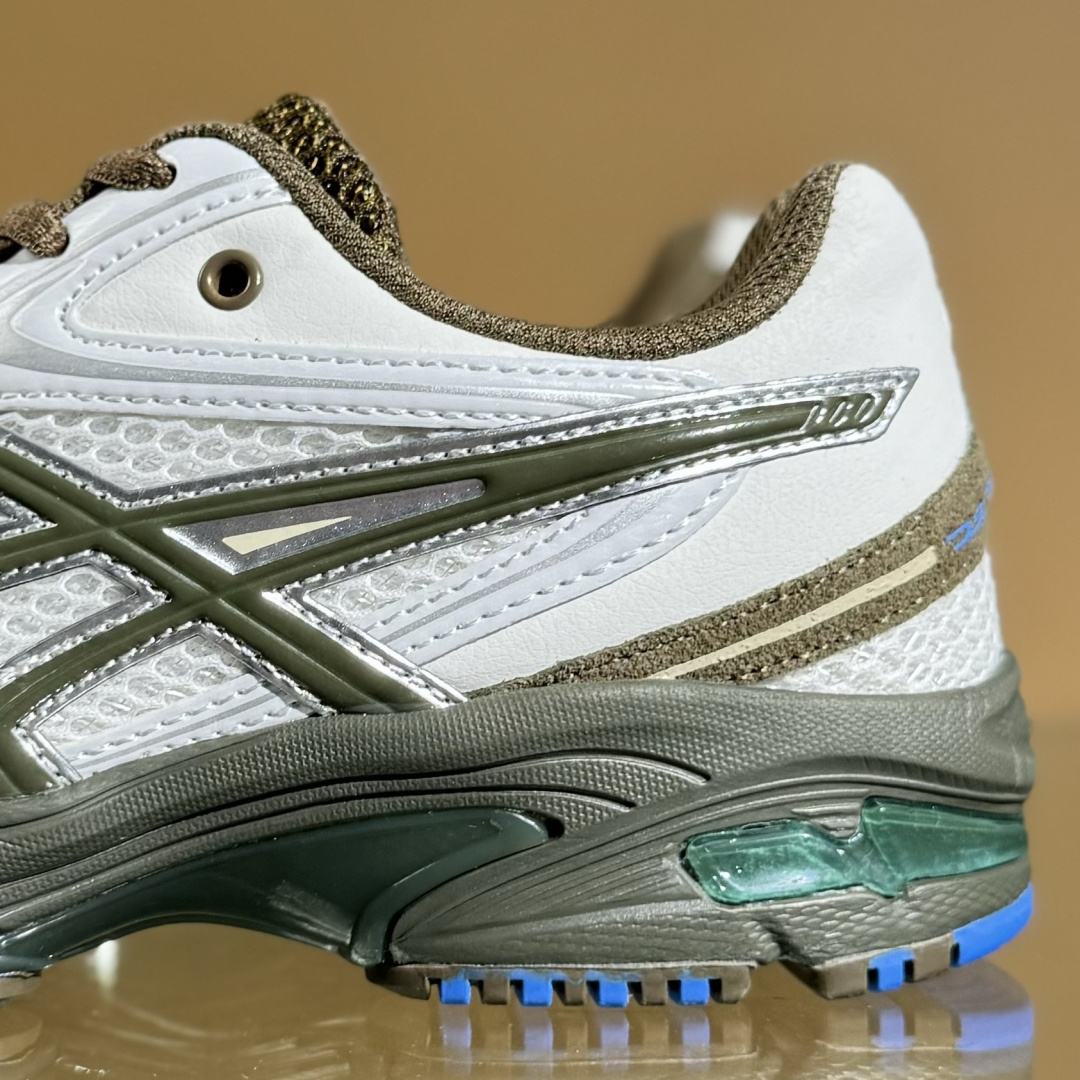 200 Asics GEL-DS TRAINER 14亚瑟士 复古运动休闲运动鞋 老爹鞋 1203A810-101