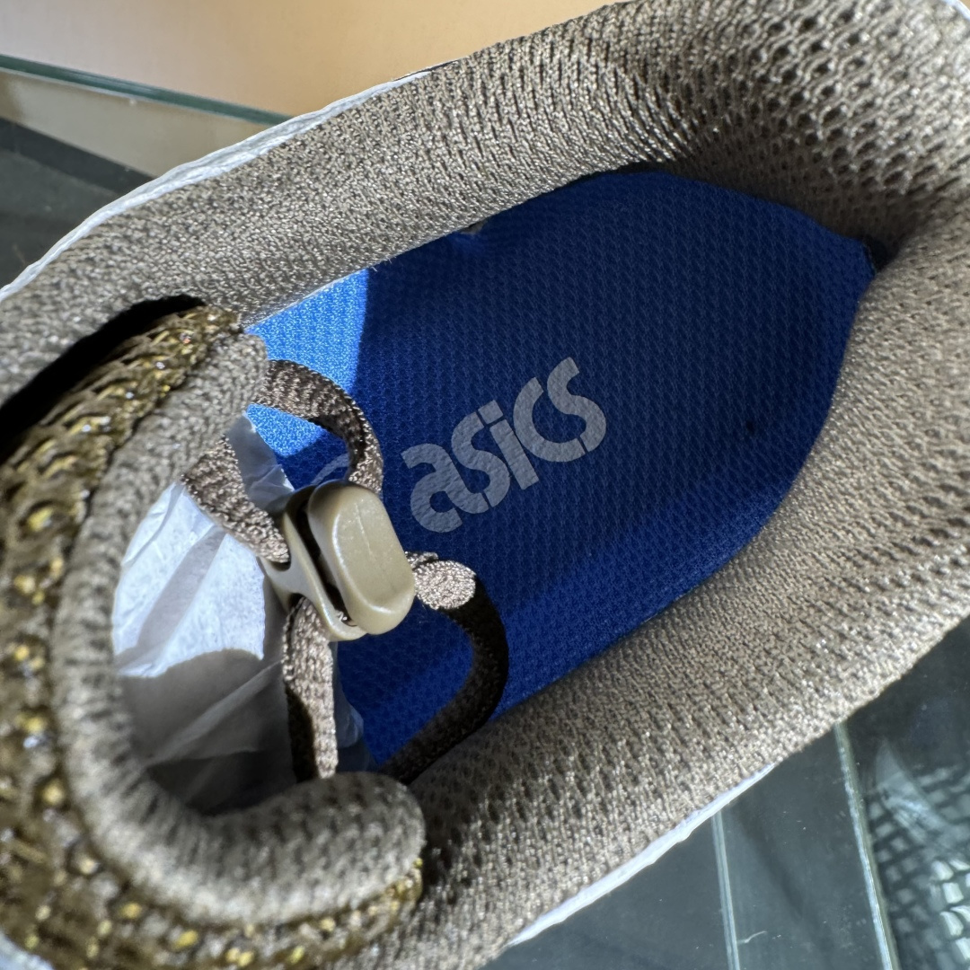 200 Asics GEL-DS TRAINER 14亚瑟士 复古运动休闲运动鞋 老爹鞋 1203A810-101