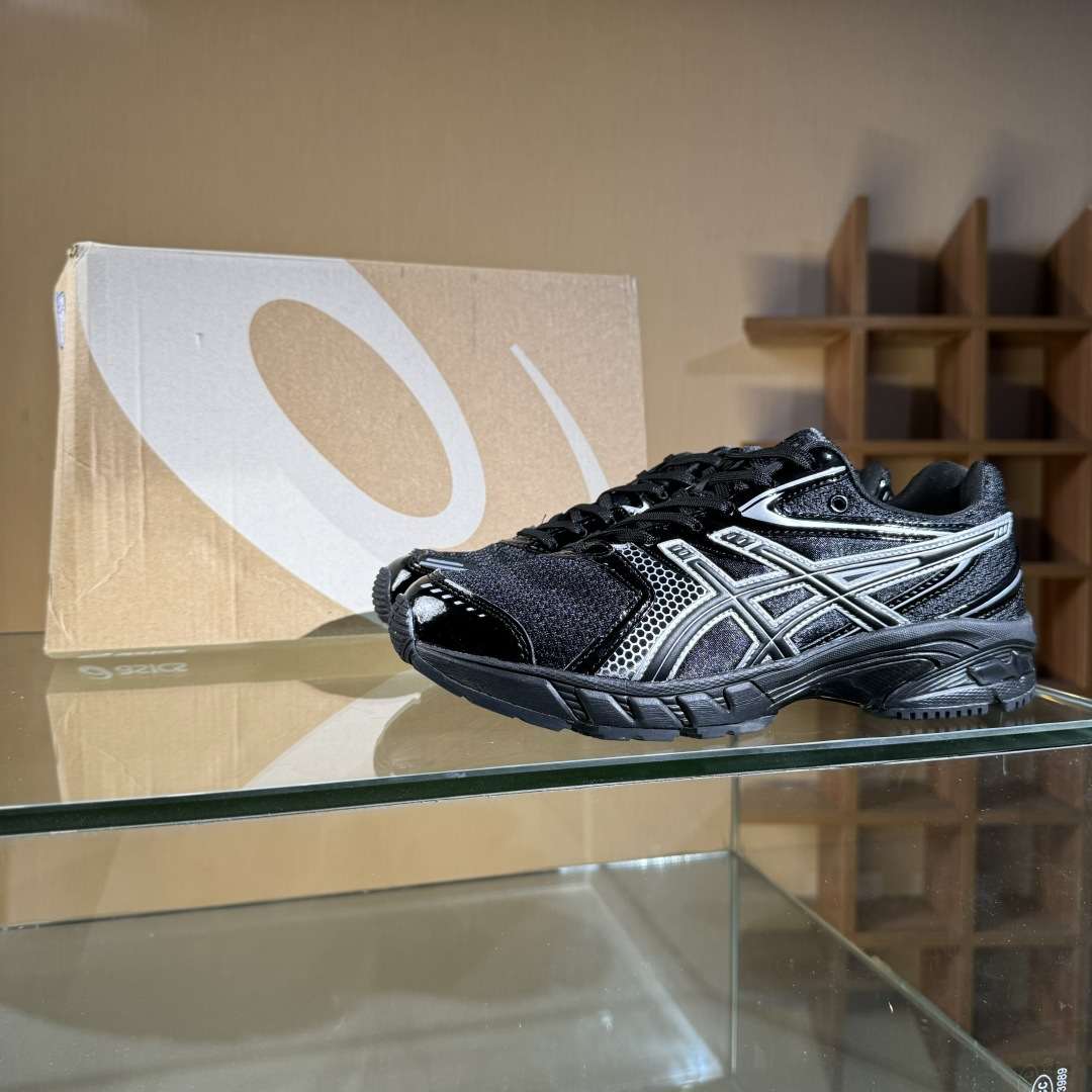 200 Asics GEL-DS TRAINER 14亚瑟士 复古运动休闲运动鞋 老爹鞋 1203A608-001