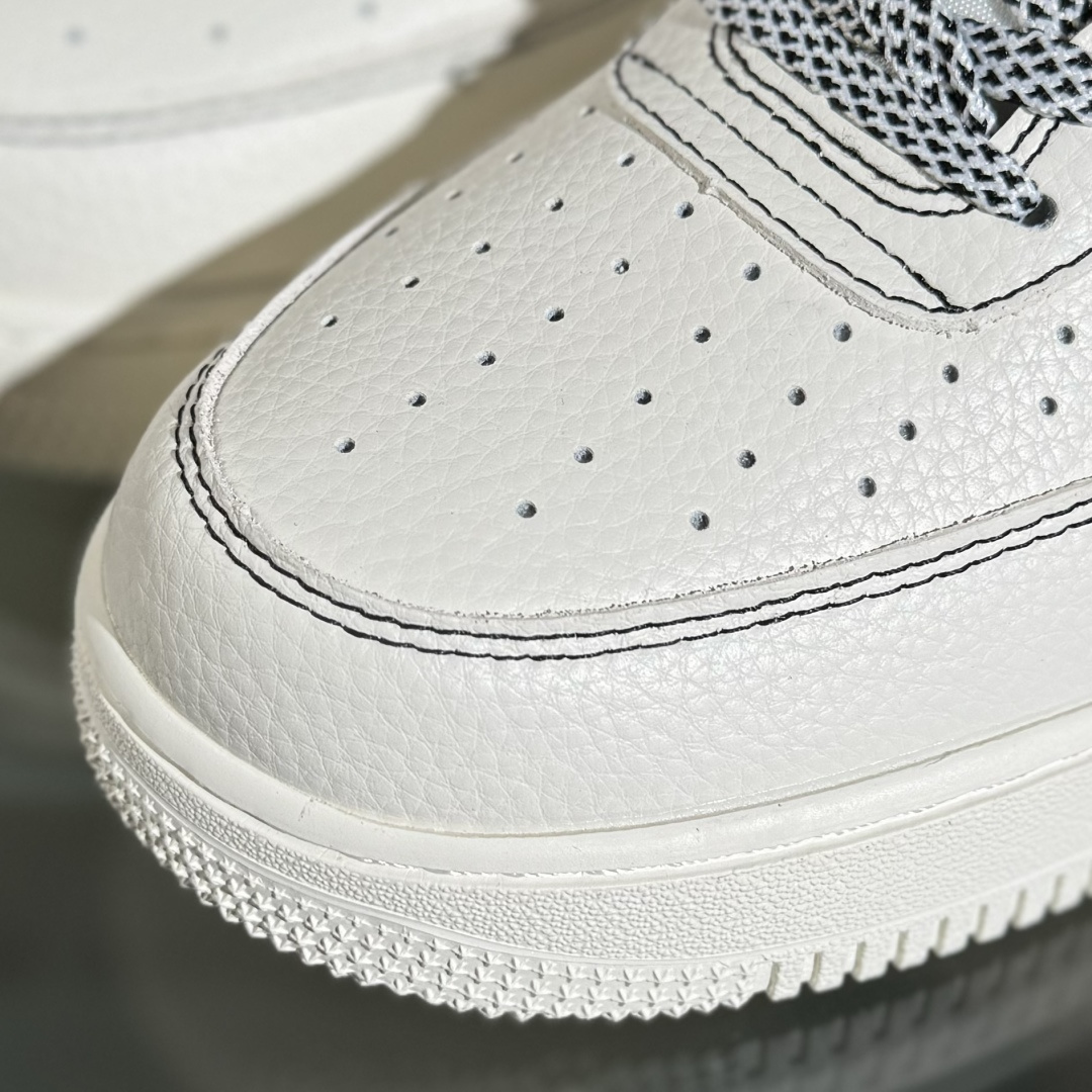 260 Nike Air Force 1'07 Low 黑线双拼底 空军一号低帮休闲板鞋 KB1688-003