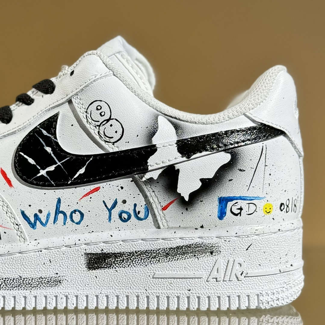 260 耐克Nike Air Force 1“07空军一号低帮百搭休闲运动板鞋 CW2288-111