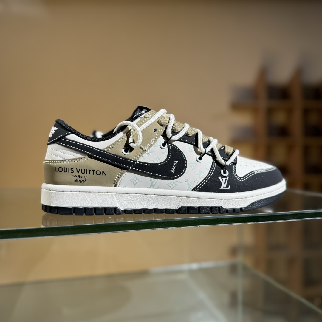 300 Nike SB Dunk Low LV联名 黑棕抽绳 低帮休闲板鞋 YX5066-371