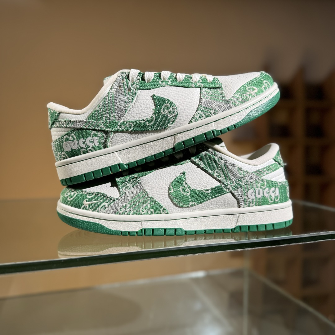280 Nike SB Dunk Low 古驰联名 灰绿牛仔 周年高端定制 低帮休闲板鞋 SC9207-420-Chinese UA Cheap High Quatity Brand Clothes Bags handbags Sneakers wholesale wholesaler seller from China Factory suppliers Fashion Clothing Shoes best Quality Beautiful Price 280 Nike SB Dunk Low 古驰联名 灰绿牛仔 周年高端定制 低帮休闲板鞋 SC9207-420