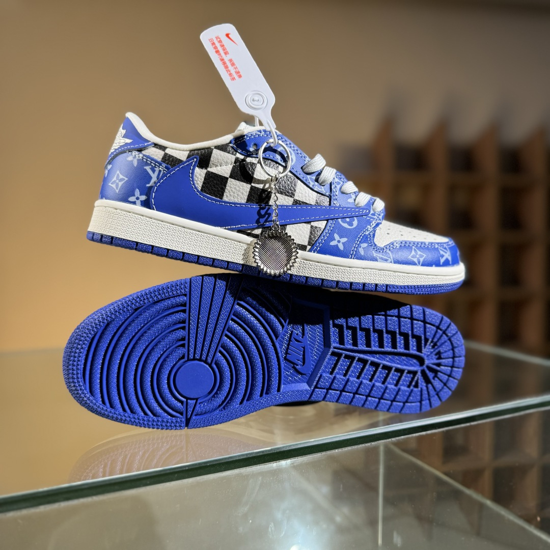 280 Travis Scott x Fragment Design x Air Jordan 1 Low OG SP AJ1 乔1 LV联名 蓝色妖姬 低帮文化休闲板鞋 XQ1979-003-Chinese UA Cheap High Quatity Brand Clothes Bags handbags Sneakers wholesale wholesaler seller from China Factory suppliers Fashion Clothing Shoes best Quality Beautiful Price 280 Travis Scott x Fragment Design x Air Jordan 1 Low OG SP AJ1 乔1 LV联名 蓝色妖姬 低帮文化休闲板鞋 XQ1979-003