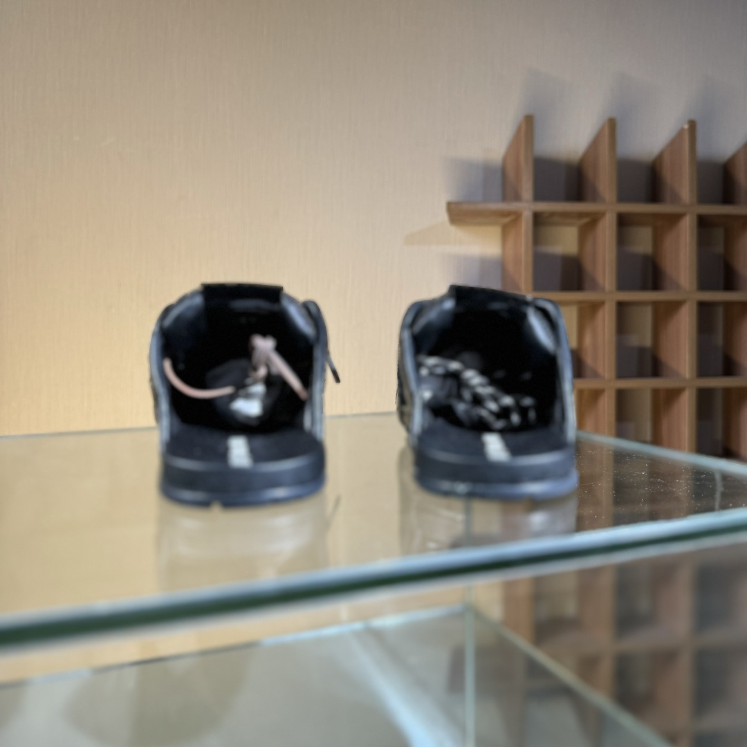 220 MiuMiu x New Balance 530系列 意大利奢侈品牌/缪缪联名款 低帮经典复古休闲半拖-Chinese UA Cheap High Quatity Brand Clothes Bags handbags Sneakers wholesale wholesaler seller from China Factory suppliers Fashion Clothing Shoes best Quality Beautiful Price 220 MiuMiu x New Balance 530系列 意大利奢侈品牌/缪缪联名款 低帮经典复古休闲半拖