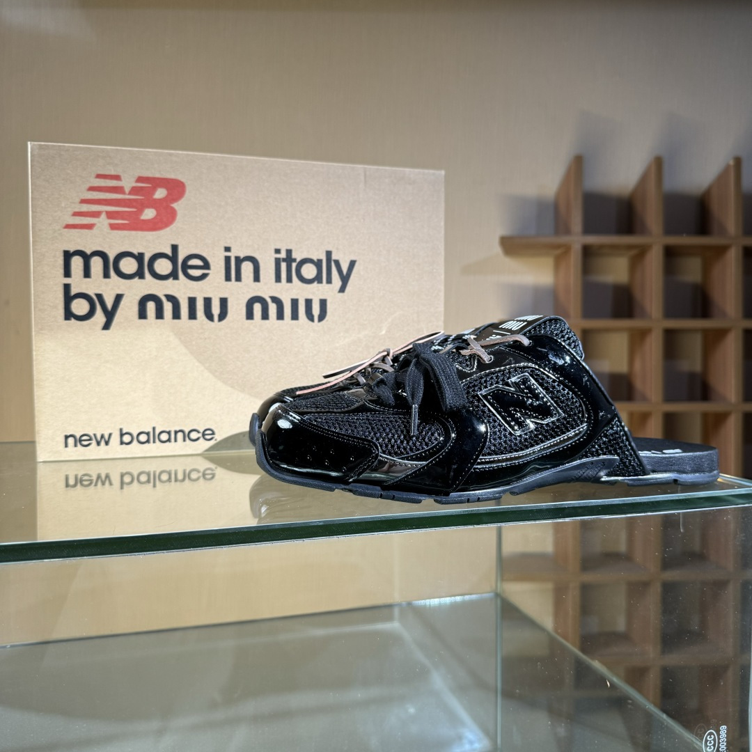 220 MiuMiu x New Balance 530系列 意大利奢侈品牌/缪缪联名款 低帮经典复古休闲半拖-Chinese UA Cheap High Quatity Brand Clothes Bags handbags Sneakers wholesale wholesaler seller from China Factory suppliers Fashion Clothing Shoes best Quality Beautiful Price 220 MiuMiu x New Balance 530系列 意大利奢侈品牌/缪缪联名款 低帮经典复古休闲半拖