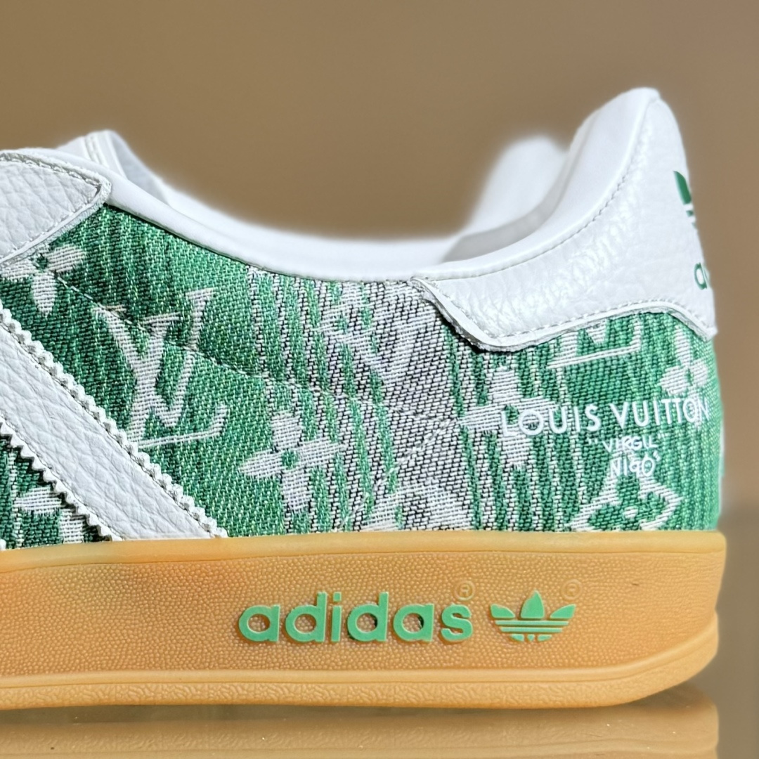 200 adidas 德训鞋 “LV联名-绿灰牛仔”高端定制 低帮休闲板鞋 SC9207-733-Chinese UA Cheap High Quatity Brand Clothes Bags handbags Sneakers wholesale wholesaler seller from China Factory suppliers Fashion Clothing Shoes best Quality Beautiful Price 200 adidas 德训鞋 “LV联名-绿灰牛仔”高端定制 低帮休闲板鞋 SC9207-733