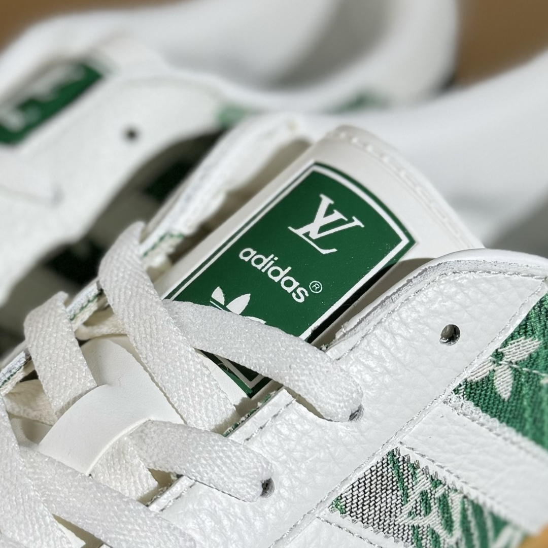 200 adidas 德训鞋 “LV联名-绿灰牛仔”高端定制 低帮休闲板鞋 SC9207-733-Chinese UA Cheap High Quatity Brand Clothes Bags handbags Sneakers wholesale wholesaler seller from China Factory suppliers Fashion Clothing Shoes best Quality Beautiful Price 200 adidas 德训鞋 “LV联名-绿灰牛仔”高端定制 低帮休闲板鞋 SC9207-733