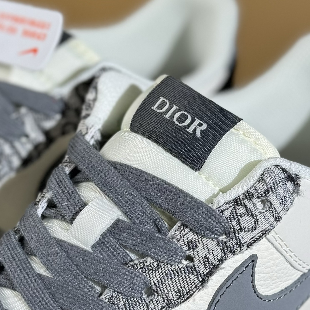 260 Nike Air Force 1'07 Low 迪奥联名 灰花纹织布 空军一号低帮休闲板鞋 XS1958-580-Chinese UA Cheap High Quatity Brand Clothes Bags handbags Sneakers wholesale wholesaler seller from China Factory suppliers Fashion Clothing Shoes best Quality Beautiful Price 260 Nike Air Force 1'07 Low 迪奥联名 灰花纹织布 空军一号低帮休闲板鞋 XS1958-580