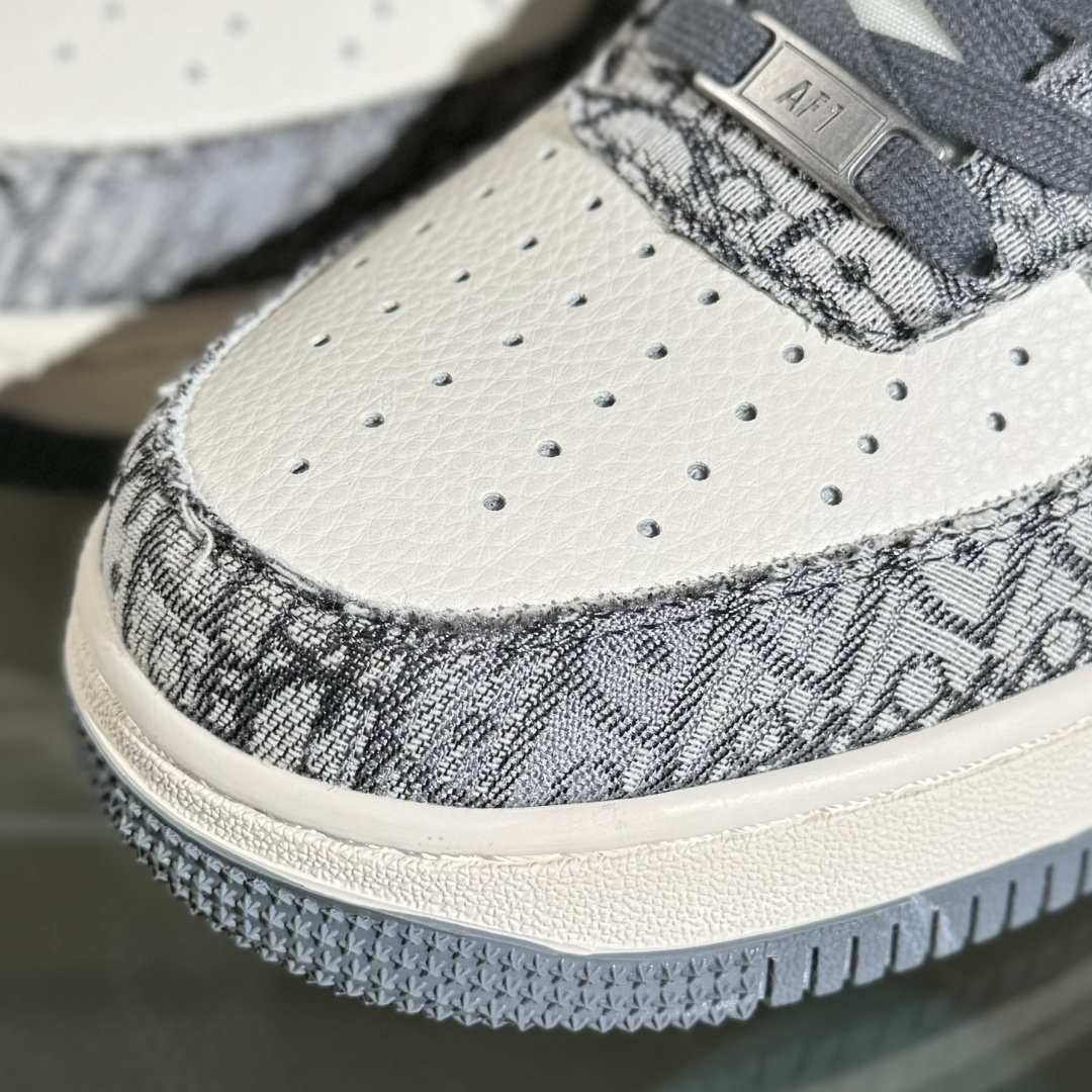 260 Nike Air Force 1'07 Low 迪奥联名 灰花纹织布 空军一号低帮休闲板鞋 XS1958-580-Chinese UA Cheap High Quatity Brand Clothes Bags handbags Sneakers wholesale wholesaler seller from China Factory suppliers Fashion Clothing Shoes best Quality Beautiful Price 260 Nike Air Force 1'07 Low 迪奥联名 灰花纹织布 空军一号低帮休闲板鞋 XS1958-580
