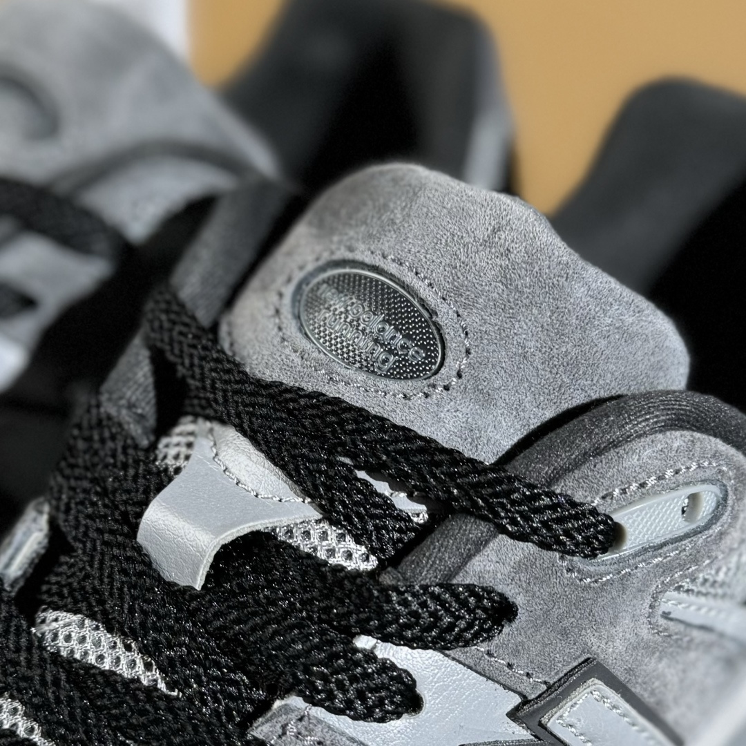 230 X版 New Balance 2002系列 复古休闲跑步鞋 M2002RCL-Chinese UA Cheap High Quatity Brand Clothes Bags handbags Sneakers wholesale wholesaler seller from China Factory suppliers Fashion Clothing Shoes best Quality Beautiful Price 230 X版 New Balance 2002系列 复古休闲跑步鞋 M2002RCL