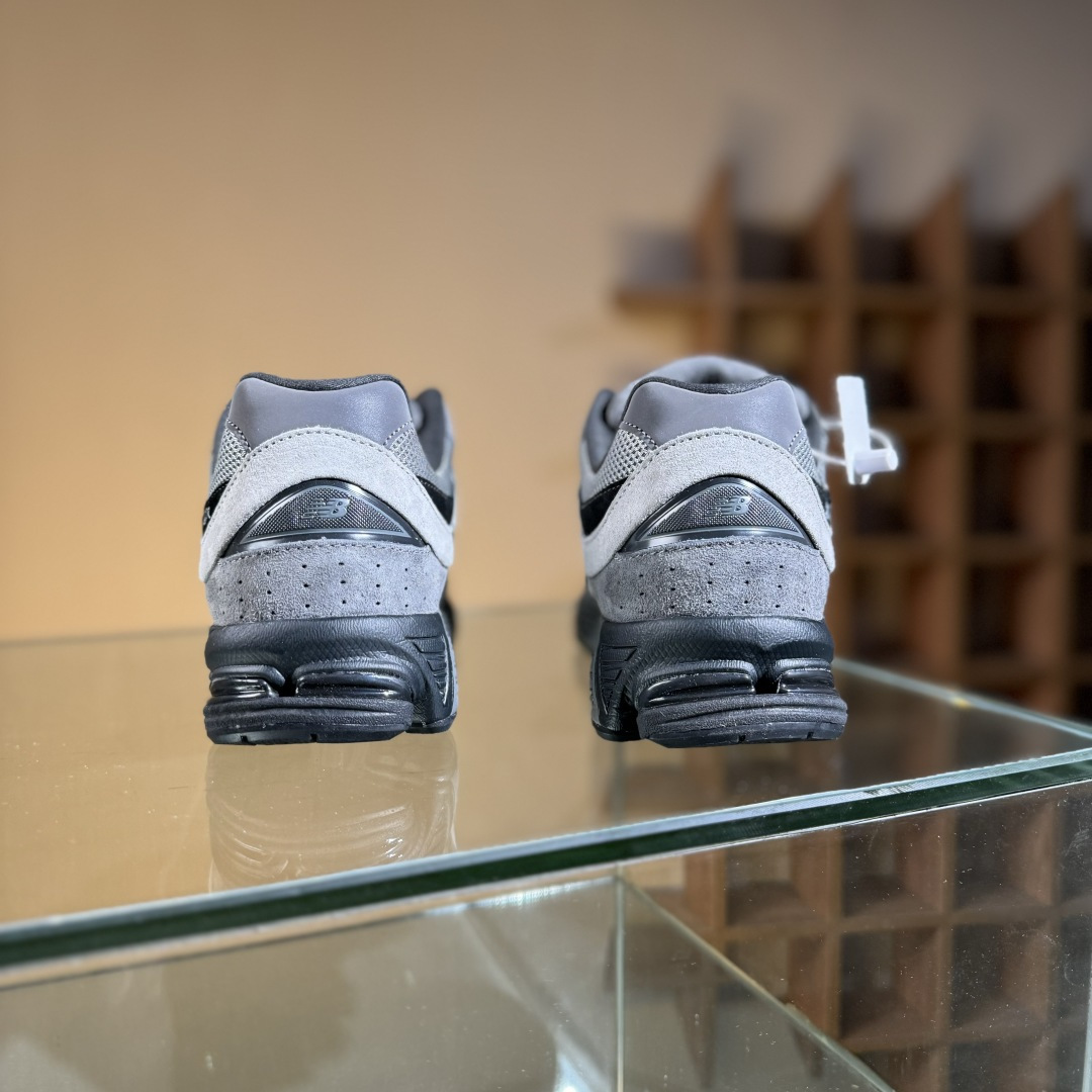 230 X版 New Balance 2002系列 复古休闲跑步鞋 M2002RCL-Chinese UA Cheap High Quatity Brand Clothes Bags handbags Sneakers wholesale wholesaler seller from China Factory suppliers Fashion Clothing Shoes best Quality Beautiful Price 230 X版 New Balance 2002系列 复古休闲跑步鞋 M2002RCL