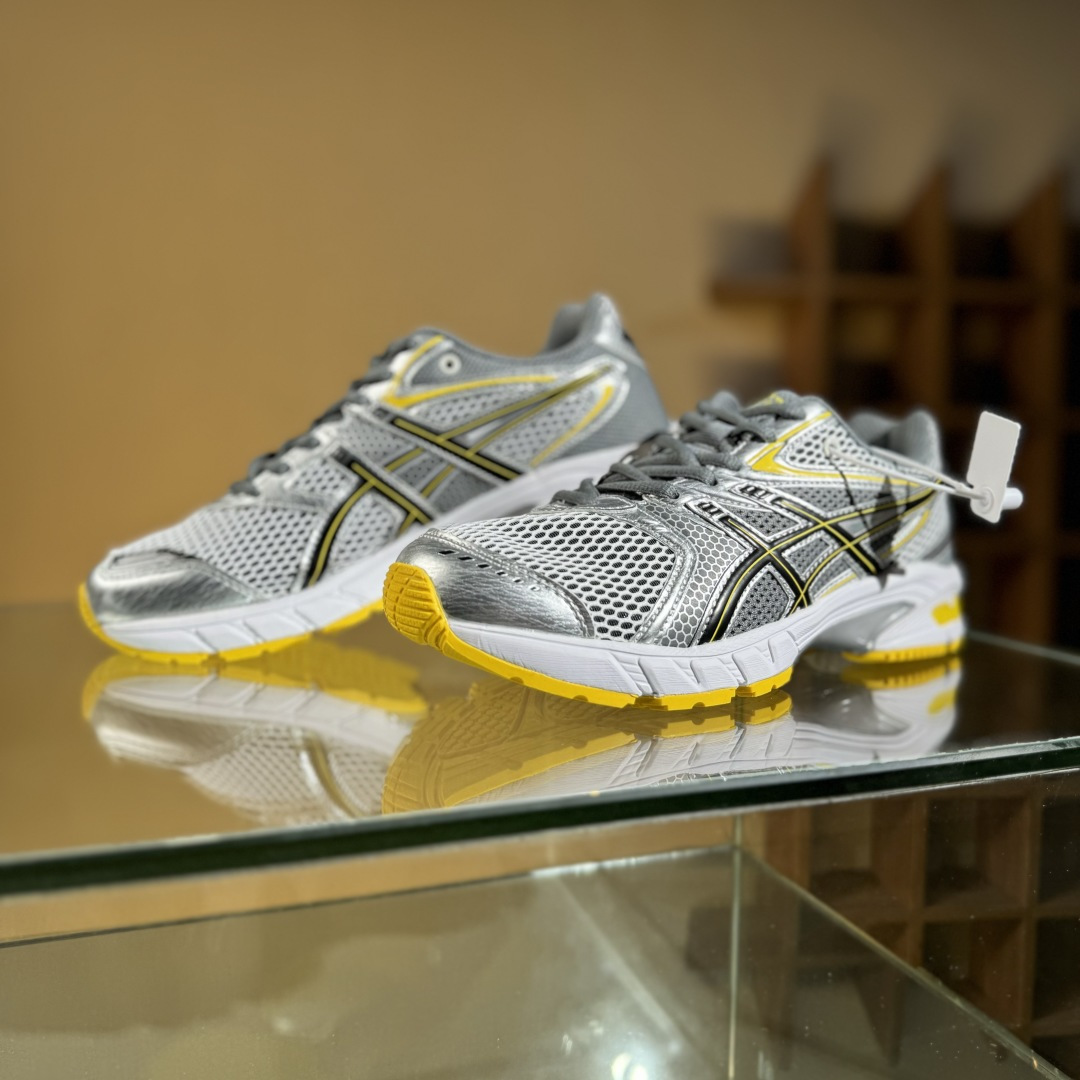 200 Asics GEL-DS TRAINER 14亚瑟士 复古运动休闲运动鞋 老爹鞋 1203A607-101-Chinese UA Cheap High Quatity Brand Clothes Bags handbags Sneakers wholesale wholesaler seller from China Factory suppliers Fashion Clothing Shoes best Quality Beautiful Price 200 Asics GEL-DS TRAINER 14亚瑟士 复古运动休闲运动鞋 老爹鞋 1203A607-101