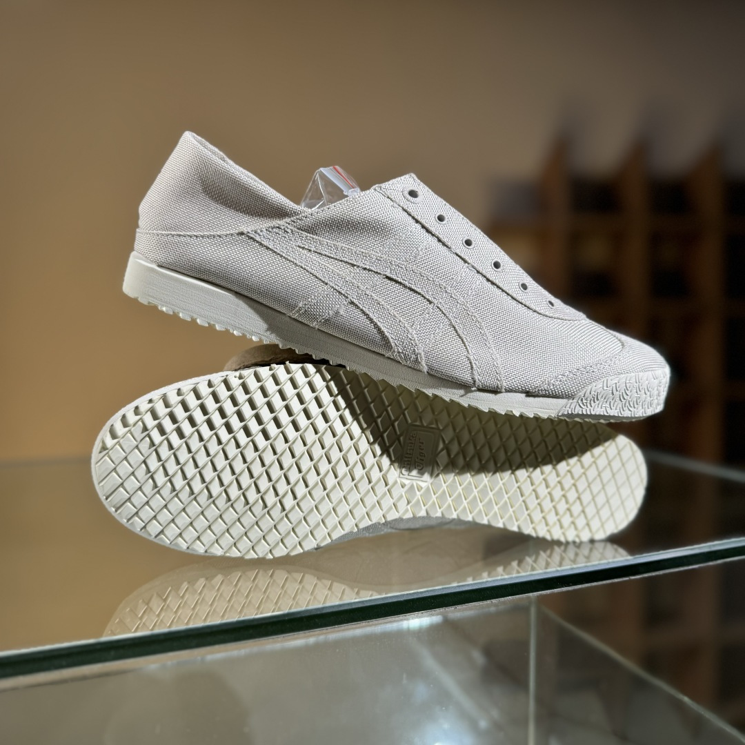 160 OnitsukaTiger/鬼塚虎 Mexico 66 SD Paraty 帆布低邦休闲跑步鞋 1183C432-250-Chinese UA Cheap High Quatity Brand Clothes Bags handbags Sneakers wholesale wholesaler seller from China Factory suppliers Fashion Clothing Shoes best Quality Beautiful Price 160 OnitsukaTiger/鬼塚虎 Mexico 66 SD Paraty 帆布低邦休闲跑步鞋 1183C432-250