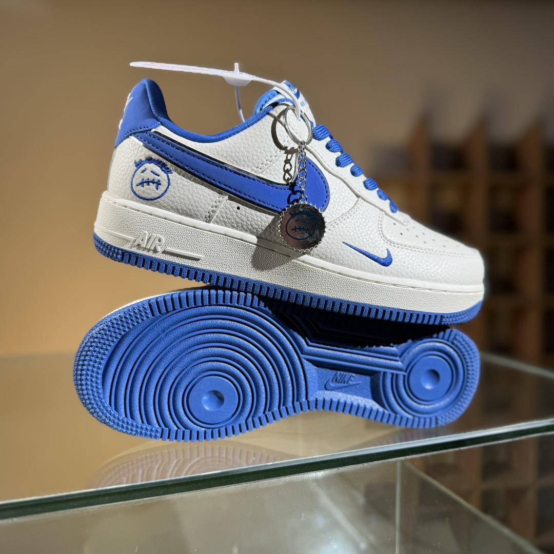 260 Nike Air Force 1'07 Low 米兰鬼脸 空军一号低帮休闲板鞋 DF0188-071-Chinese UA Cheap High Quatity Brand Clothes Bags handbags Sneakers wholesale wholesaler seller from China Factory suppliers Fashion Clothing Shoes best Quality Beautiful Price 260 Nike Air Force 1'07 Low 米兰鬼脸 空军一号低帮休闲板鞋 DF0188-071