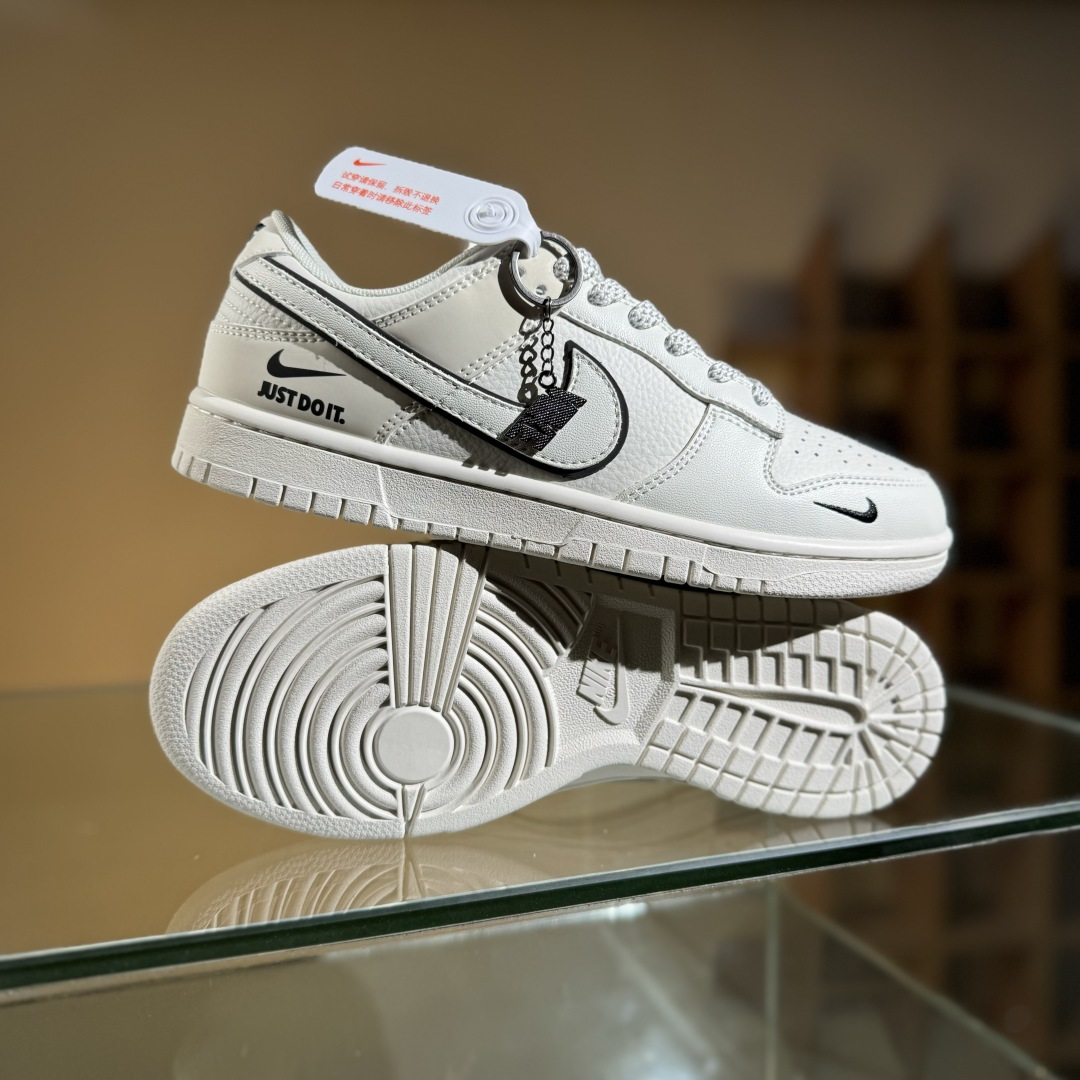 280 Nike SB Dunk Low ”Just Do it” 周年高端定制 低帮休闲板鞋 CS1688-110-Chinese UA Cheap High Quatity Brand Clothes Bags handbags Sneakers wholesale wholesaler seller from China Factory suppliers Fashion Clothing Shoes best Quality Beautiful Price 280 Nike SB Dunk Low ”Just Do it” 周年高端定制 低帮休闲板鞋 CS1688-110