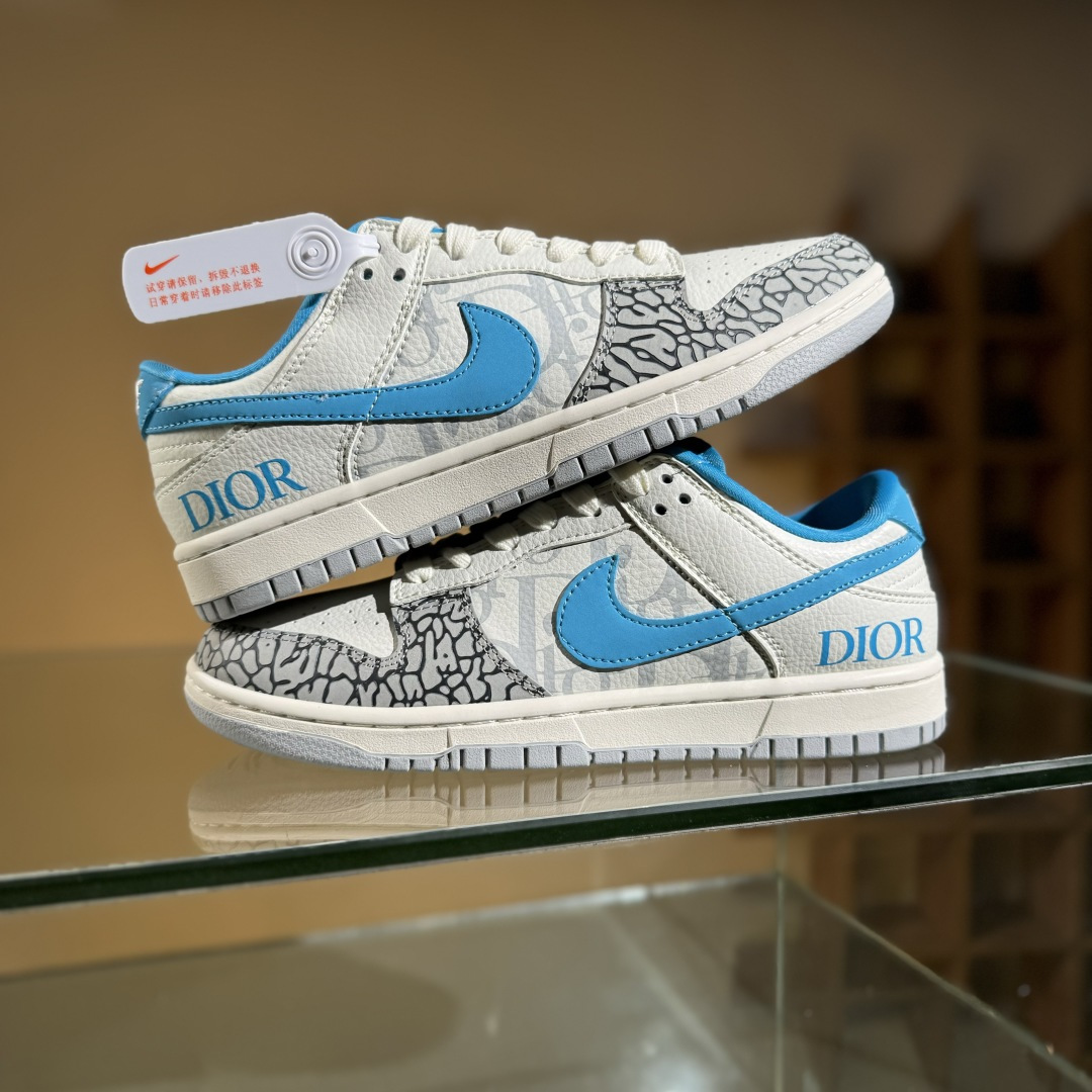 260 Nike SB Dunk Low x DIOR 灰白蓝爆裂纹 XD1588-223-Chinese UA Cheap High Quatity Brand Clothes Bags handbags Sneakers wholesale wholesaler seller from China Factory suppliers Fashion Clothing Shoes best Quality Beautiful Price 260 Nike SB Dunk Low x DIOR 灰白蓝爆裂纹 XD1588-223
