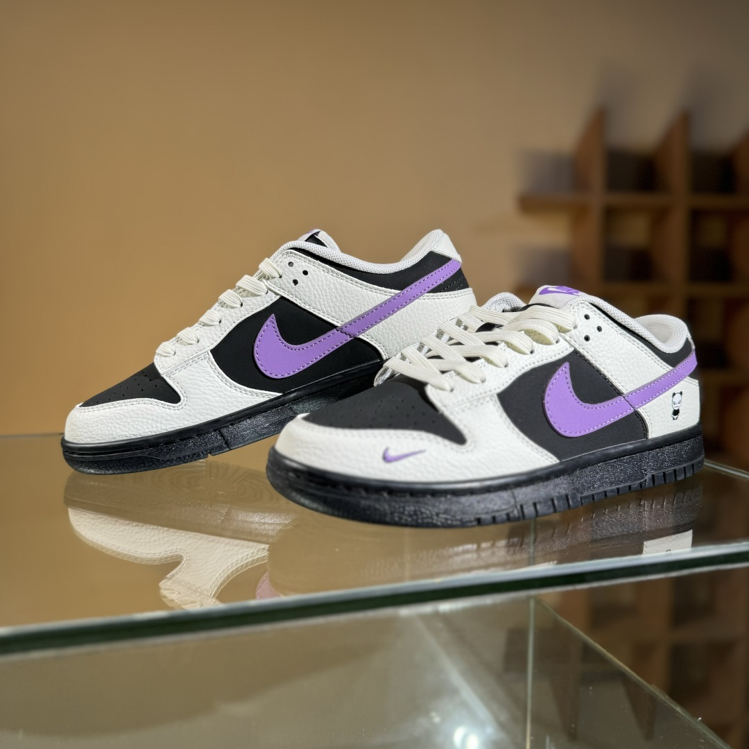 260 Nike SB Dunk Low 白黑紫小勾 FX1588-310-Chinese UA Cheap High Quatity Brand Clothes Bags handbags Sneakers wholesale wholesaler seller from China Factory suppliers Fashion Clothing Shoes best Quality Beautiful Price 260 Nike SB Dunk Low 白黑紫小勾 FX1588-310