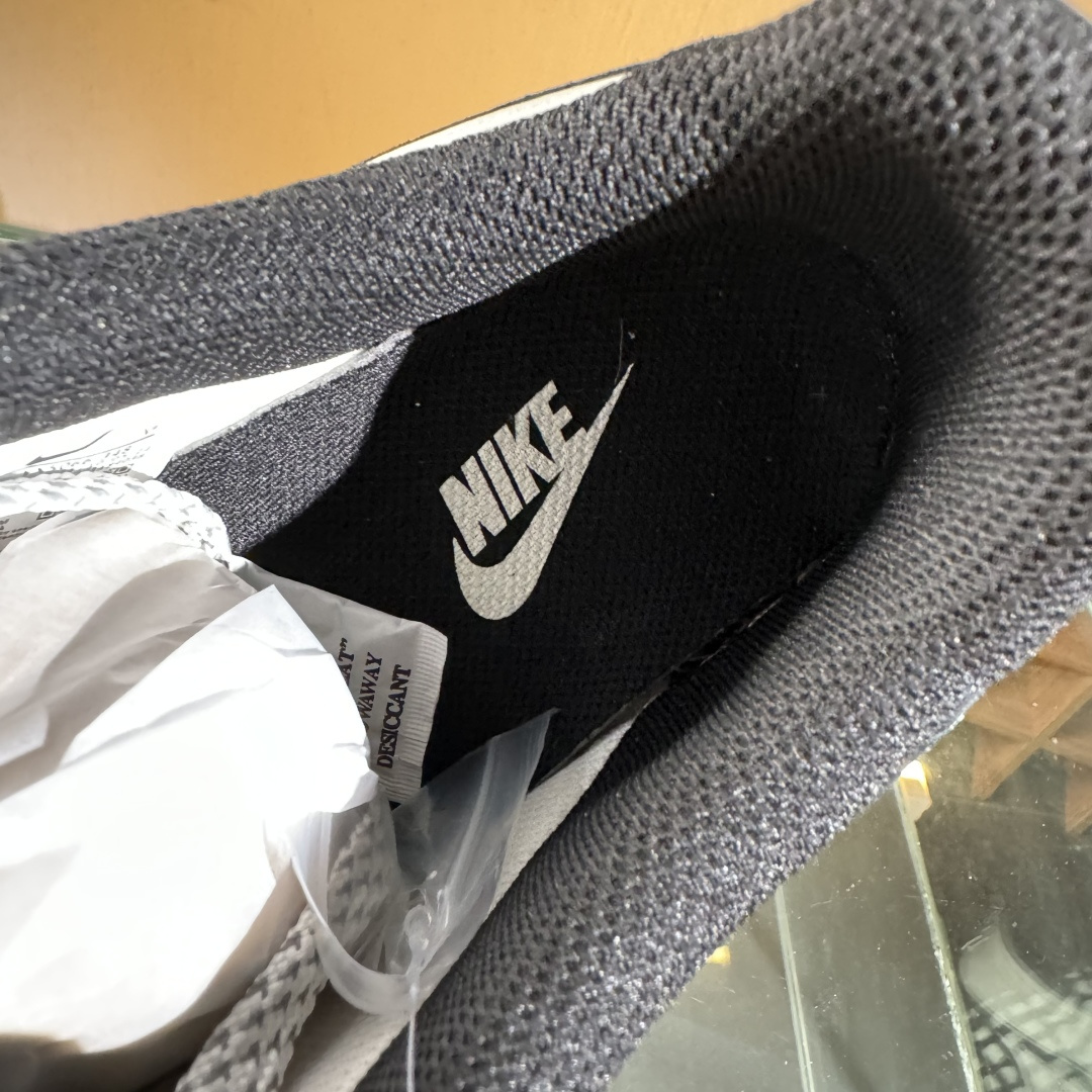 260 Nike Air Force 1'07 Low LV联名 米黑勾红标 空军一号低帮休闲板鞋 YX5066-348-Chinese UA Cheap High Quatity Brand Clothes Bags handbags Sneakers wholesale wholesaler seller from China Factory suppliers Fashion Clothing Shoes best Quality Beautiful Price 260 Nike Air Force 1'07 Low LV联名 米黑勾红标 空军一号低帮休闲板鞋 YX5066-348