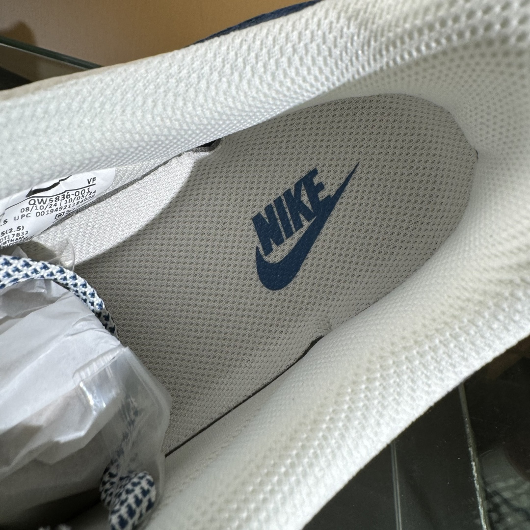 260 Nike Air Force 1'07 Low 联名 爱心米蓝生胶 空军一号低帮休闲板鞋 QW5836-001-Chinese UA Cheap High Quatity Brand Clothes Bags handbags Sneakers wholesale wholesaler seller from China Factory suppliers Fashion Clothing Shoes best Quality Beautiful Price 260 Nike Air Force 1'07 Low 联名 爱心米蓝生胶 空军一号低帮休闲板鞋 QW5836-001