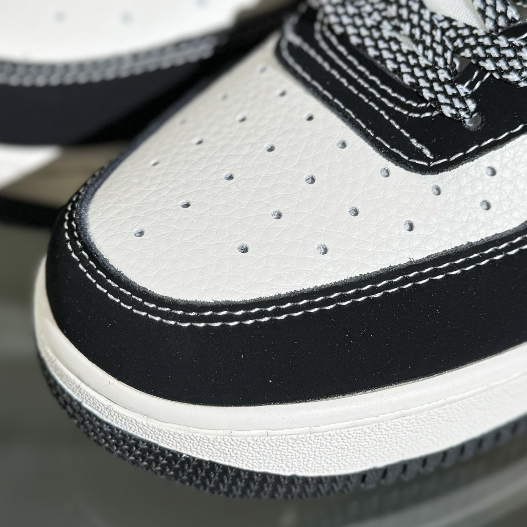 260 Nike Air Force 1'07 Low 芬迪联名 小怪兽 空军一号低帮休闲板鞋 XL1979-102-Chinese UA Cheap High Quatity Brand Clothes Bags handbags Sneakers wholesale wholesaler seller from China Factory suppliers Fashion Clothing Shoes best Quality Beautiful Price 260 Nike Air Force 1'07 Low 芬迪联名 小怪兽 空军一号低帮休闲板鞋 XL1979-102