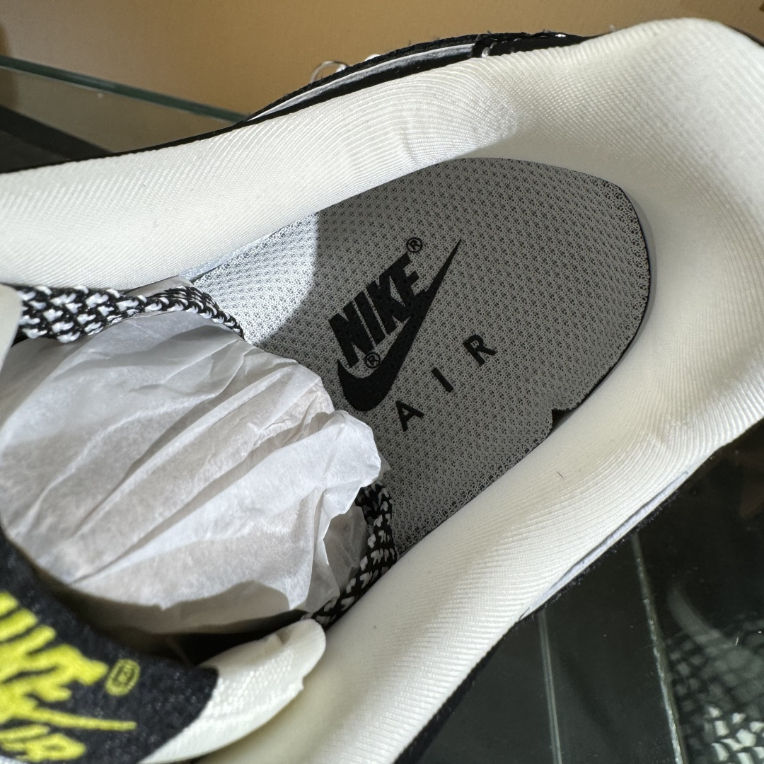 260 Nike Air Force 1'07 Low 芬迪联名 小怪兽 空军一号低帮休闲板鞋 XL1979-102-Chinese UA Cheap High Quatity Brand Clothes Bags handbags Sneakers wholesale wholesaler seller from China Factory suppliers Fashion Clothing Shoes best Quality Beautiful Price 260 Nike Air Force 1'07 Low 芬迪联名 小怪兽 空军一号低帮休闲板鞋 XL1979-102