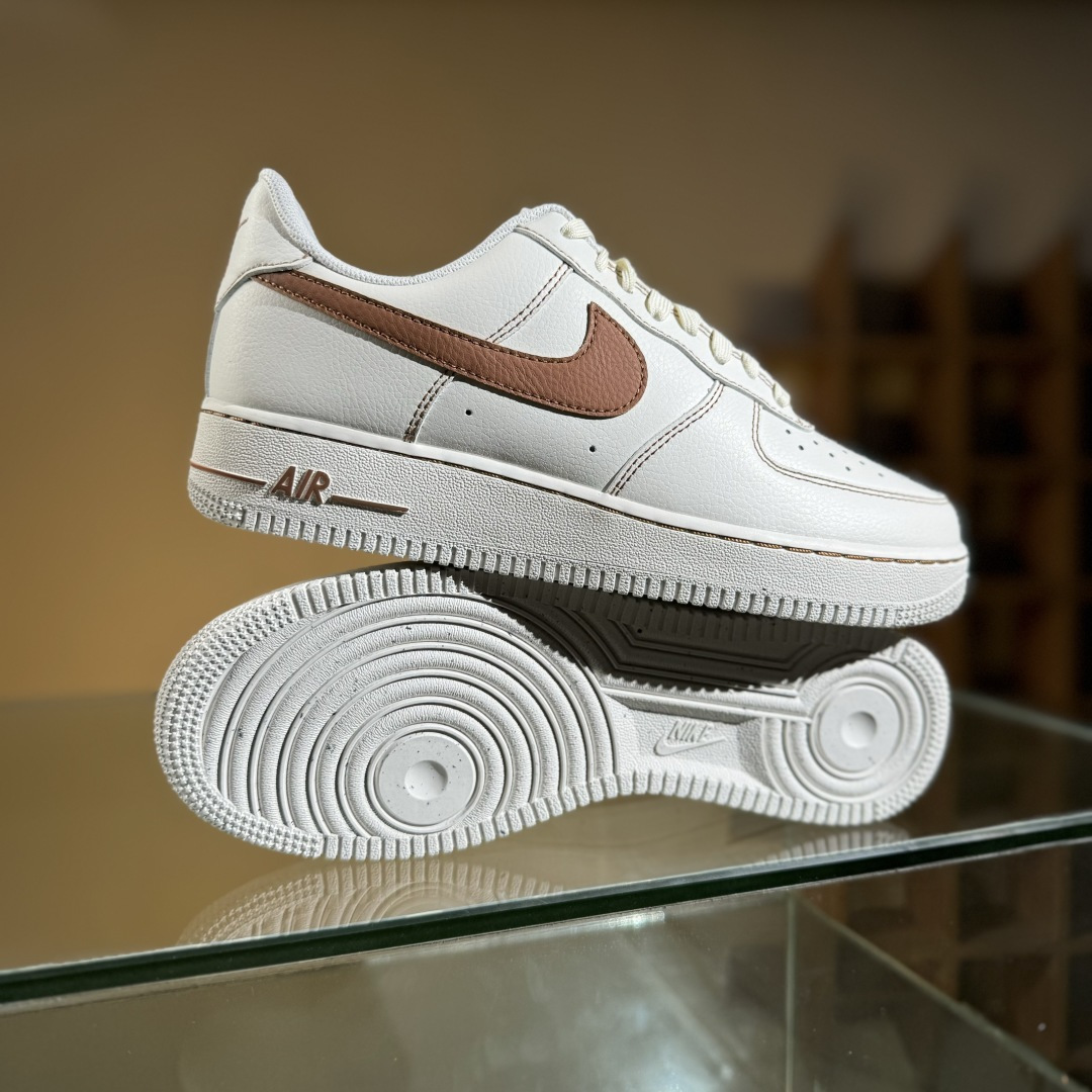 200 Nike Air Force 1'07 Low 空军一号低帮休闲板鞋 HQ2037-101-Chinese UA Cheap High Quatity Brand Clothes Bags handbags Sneakers wholesale wholesaler seller from China Factory suppliers Fashion Clothing Shoes best Quality Beautiful Price 200 Nike Air Force 1'07 Low 空军一号低帮休闲板鞋 HQ2037-101