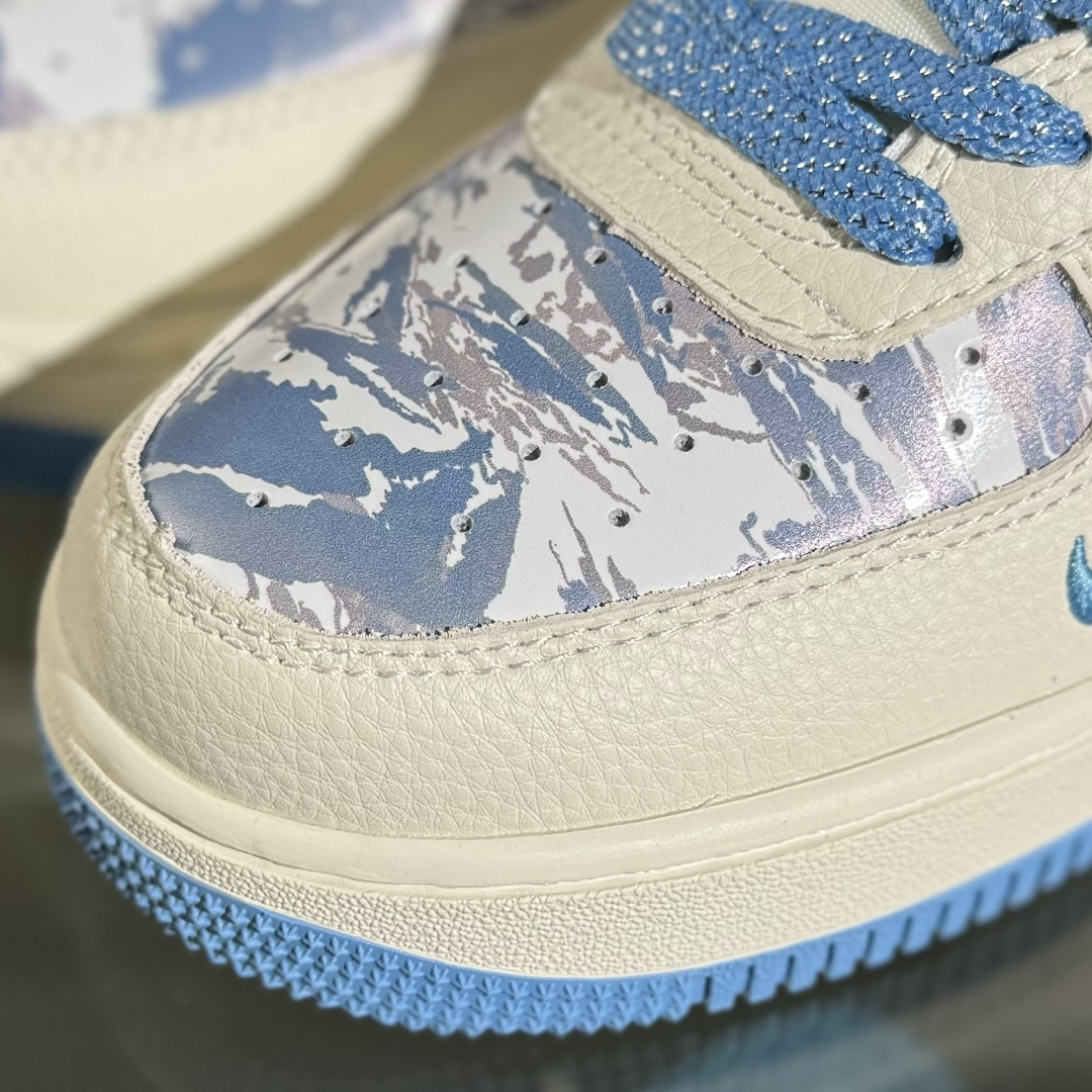 260 Nike Air Force 1'07 Low 北面联名 雪山米蓝 空军一号低帮休闲板鞋 KJ1688-003-Chinese UA Cheap High Quatity Brand Clothes Bags handbags Sneakers wholesale wholesaler seller from China Factory suppliers Fashion Clothing Shoes best Quality Beautiful Price 260 Nike Air Force 1'07 Low 北面联名 雪山米蓝 空军一号低帮休闲板鞋 KJ1688-003