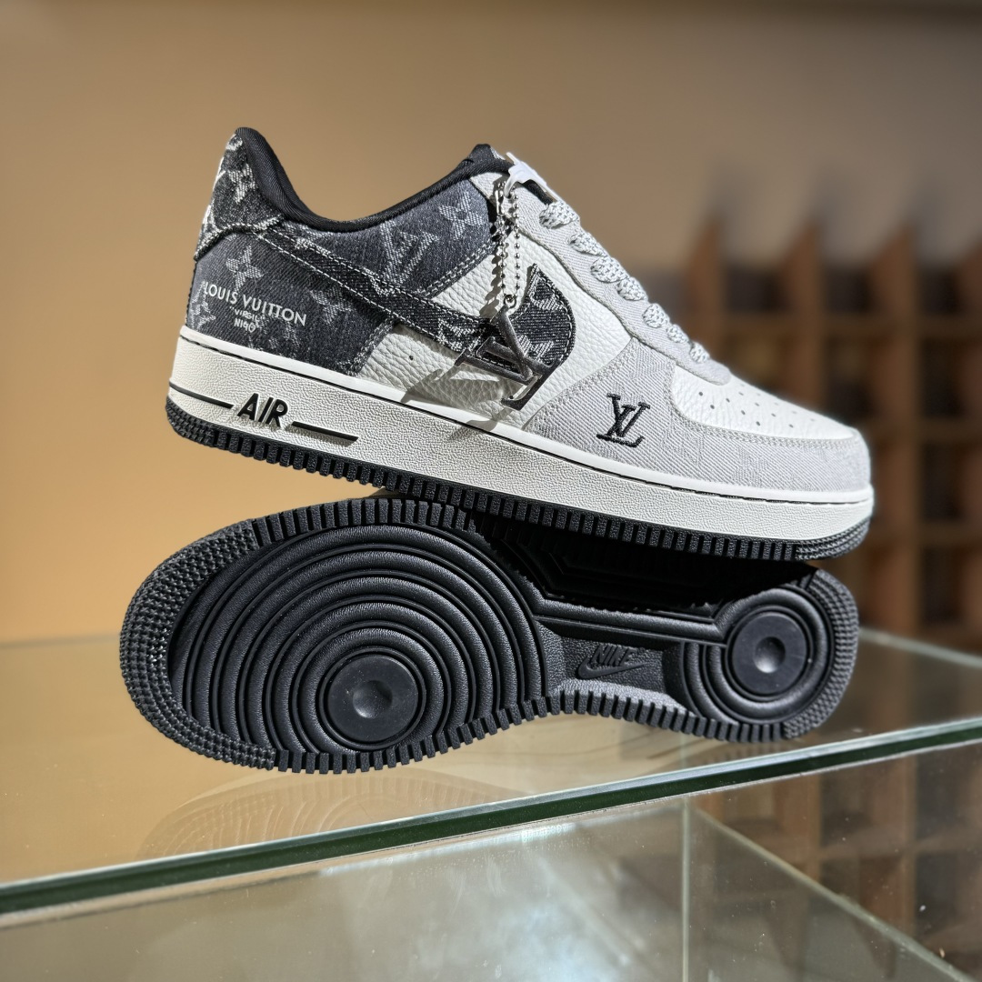 260 Nike Air Force 1'07 Low LV联名 拼接牛仔 空军一号低帮休闲板鞋 SC0601-550-Chinese UA Cheap High Quatity Brand Clothes Bags handbags Sneakers wholesale wholesaler seller from China Factory suppliers Fashion Clothing Shoes best Quality Beautiful Price 260 Nike Air Force 1'07 Low LV联名 拼接牛仔 空军一号低帮休闲板鞋 SC0601-550