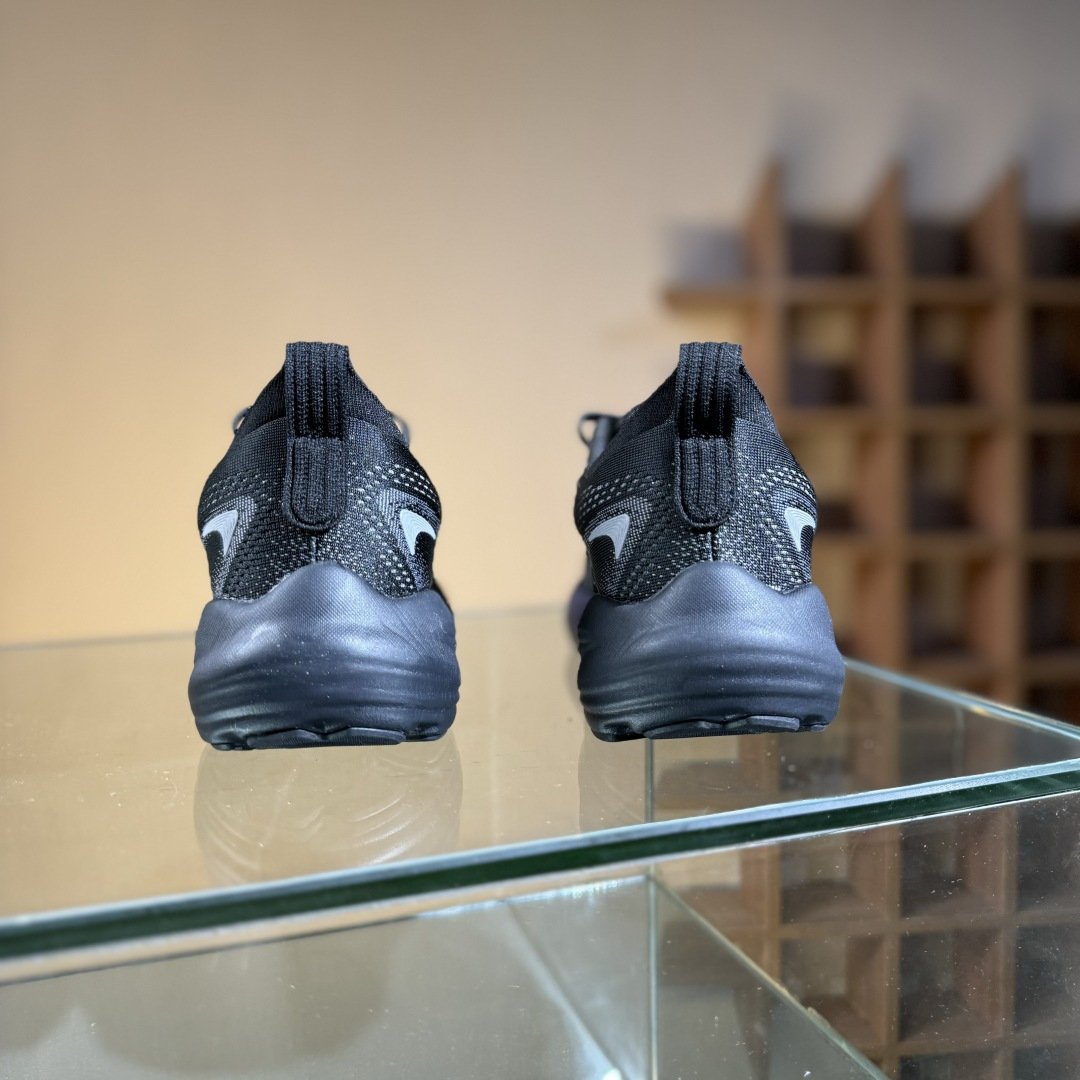 200 Brooks布鲁克斯Glycerin甘油22跑鞋男子缓震马拉松氮气慢跑鞋 110445 1D 026-Chinese UA Cheap High Quatity Brand Clothes Bags handbags Sneakers wholesale wholesaler seller from China Factory suppliers Fashion Clothing Shoes best Quality Beautiful Price 200 Brooks布鲁克斯Glycerin甘油22跑鞋男子缓震马拉松氮气慢跑鞋 110445 1D 026